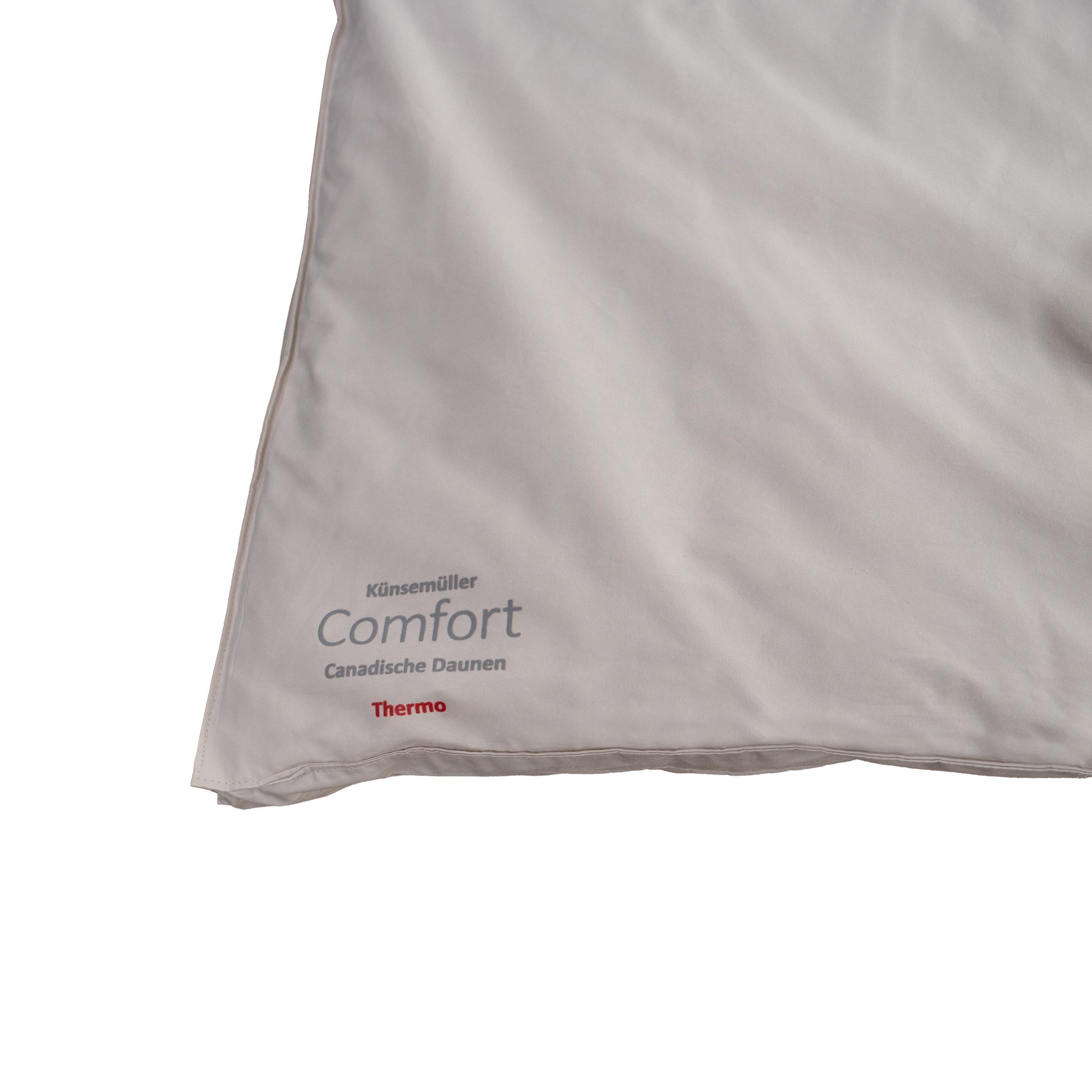 KÜNSEMÜLLER Daunenbettdecke Comfort, Füllung: 90% Daunen, 10% Federn - weiße canadische neue Daunen und Federn, Kl. 1, Bezug: 100% Baumwolle, der Klassiker
