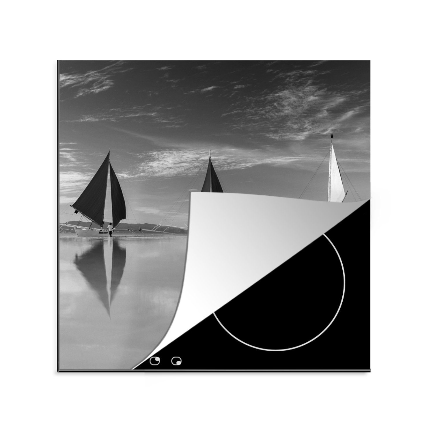 MuchoWow Herdblende-/Abdeckplatte Paraws am Strand von Boracay - schwarz und weiß, Vinyl, (1 tlg), 78x78 cm, Ceranfeldabdeckung, Arbeitsplatte für küche