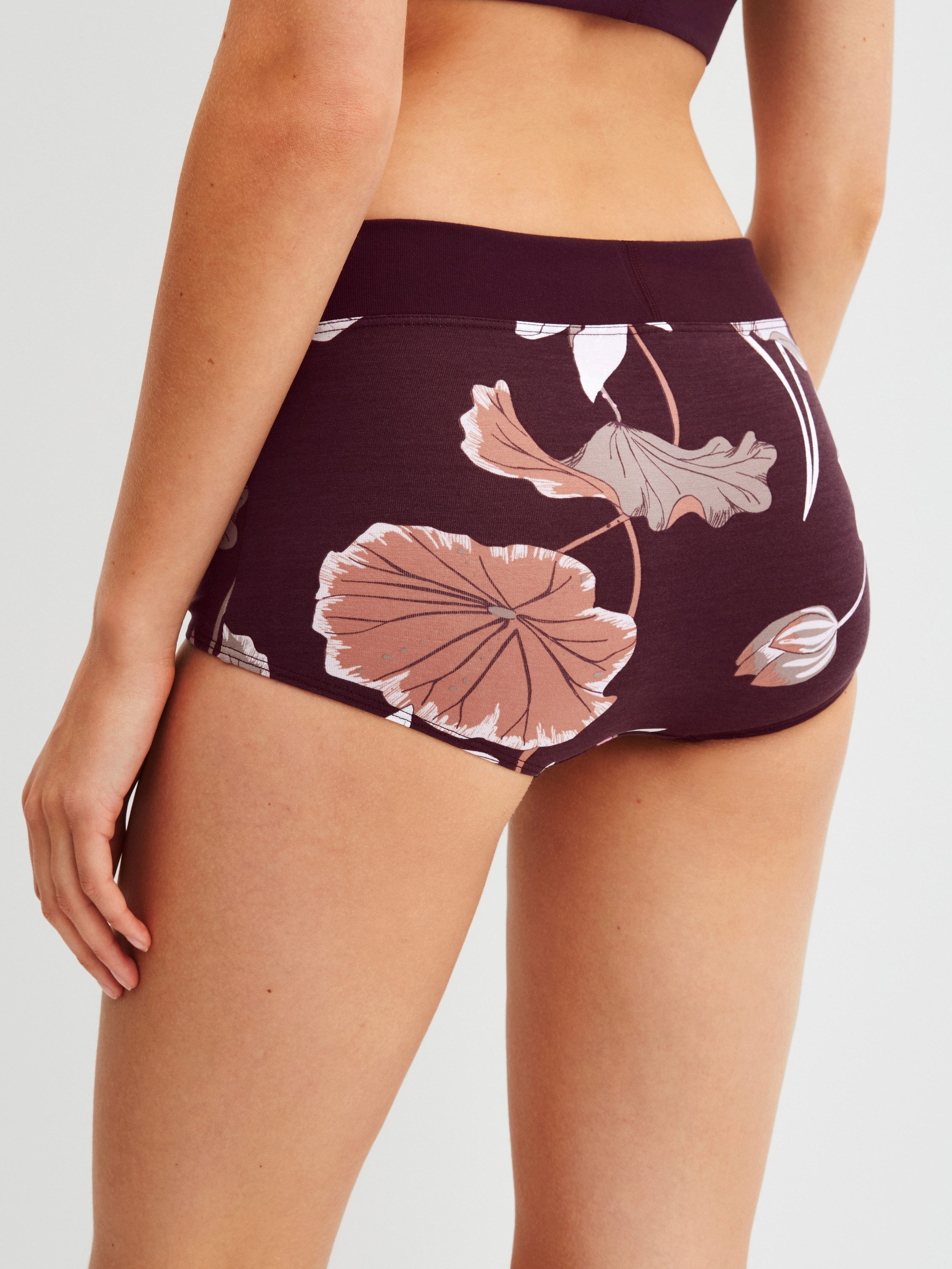 CALIDA Panty Elastic Trend Damen (1-St) breiter Softbund, regular cut, atmungsaktive Single Jersey-Qualität