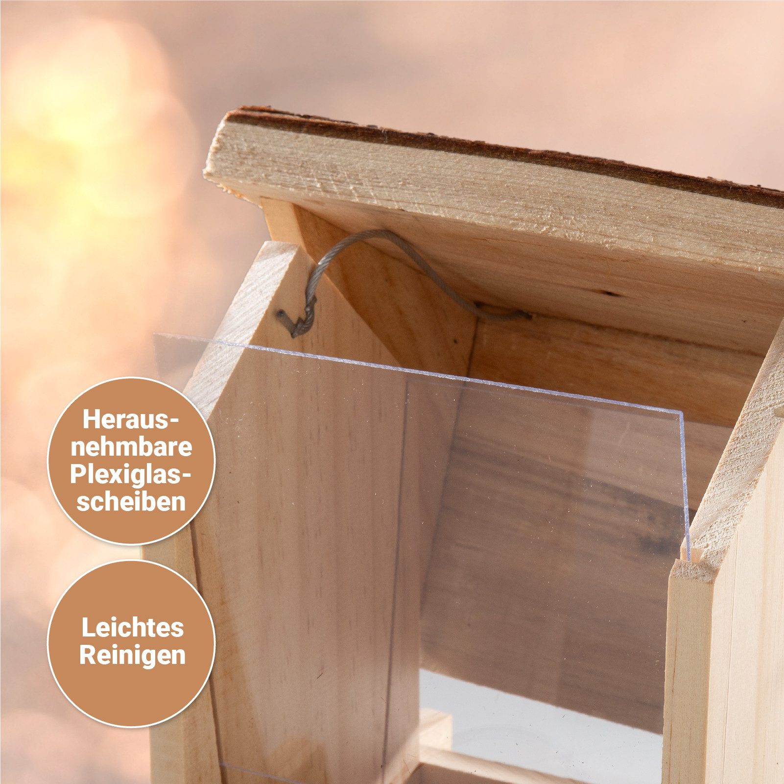 Cult at Home Tierhaus CULT at home Vogel Futterhaus Holz - Höhe 19 cm - Futterhaus für Vögel, zwei herausnehmbare Scheiben aus Kunststoff