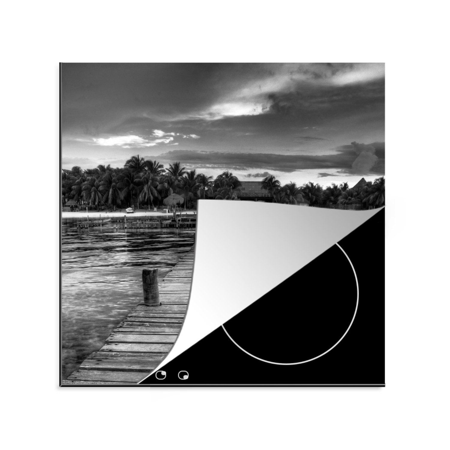 MuchoWow Herdblende-/Abdeckplatte Klares Wasser mit Promenade mit Blick auf die Isla Mujeres - Schwarz, Vinyl, (1 tlg), 78x78 cm, Ceranfeldabdeckung, Arbeitsplatte für küche