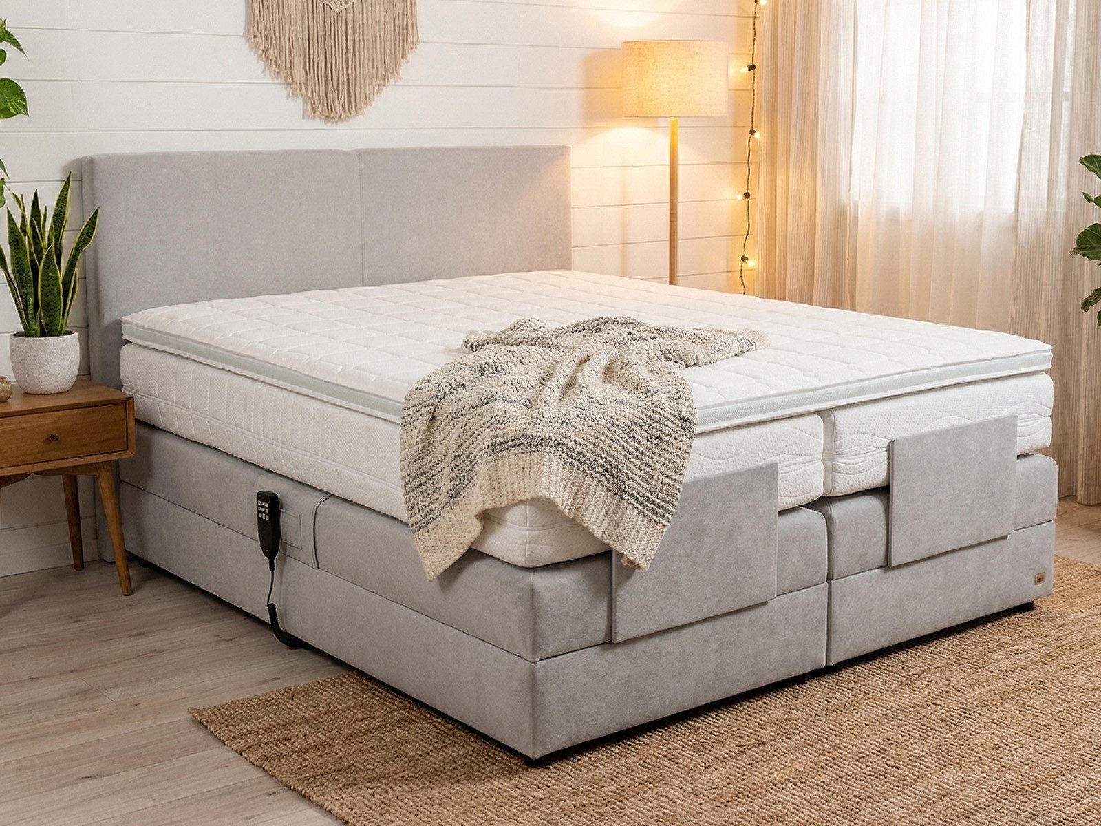 PAARA Boxspringbett Montana elektrisch verstellbar mit Motor alles, inkl. Matratze und Topper, mit einzigartigem Belüftungssystem
