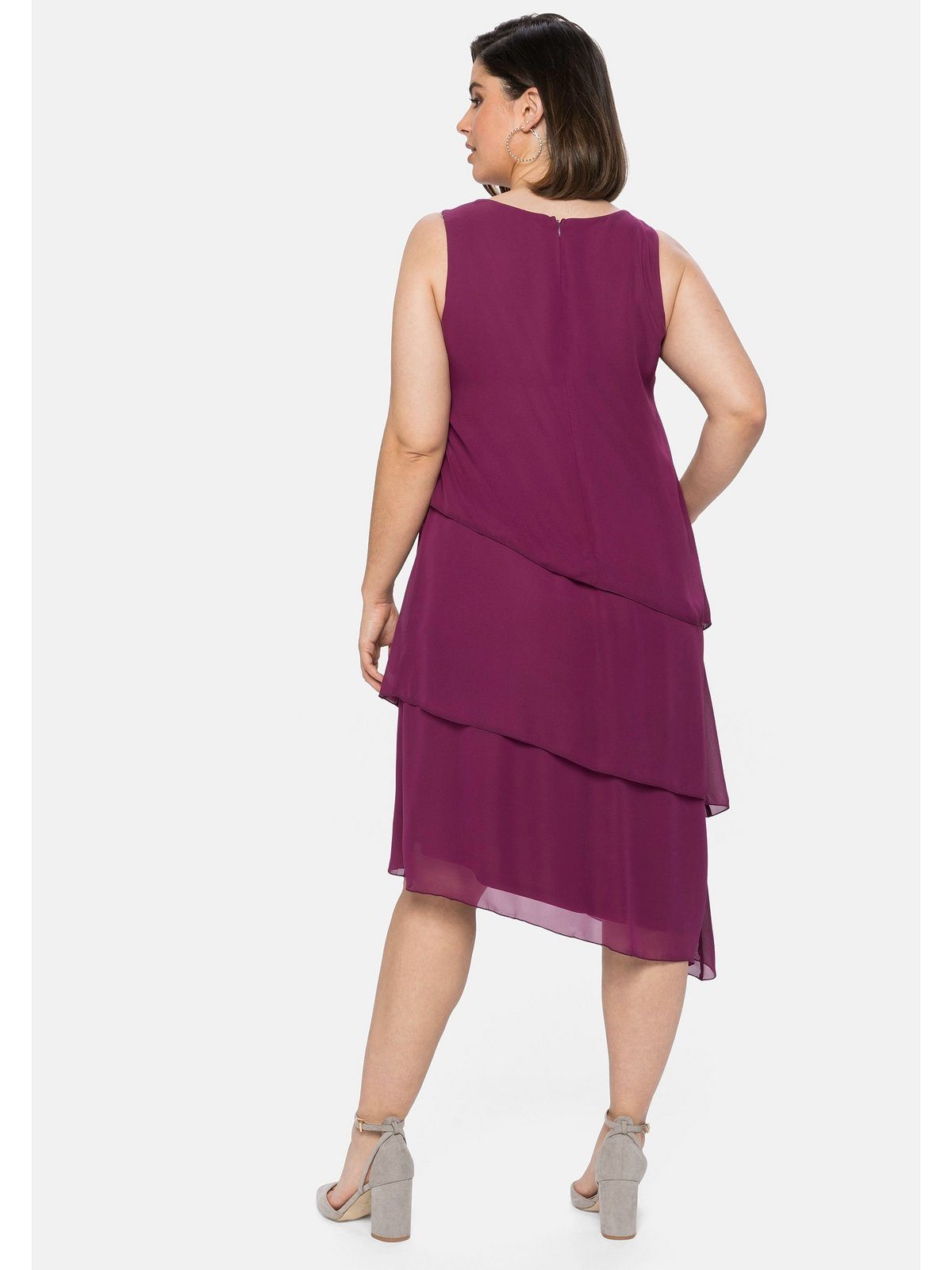 im Cocktailkleid Pailletten mit beere Layerlook, Sheego Große Größen