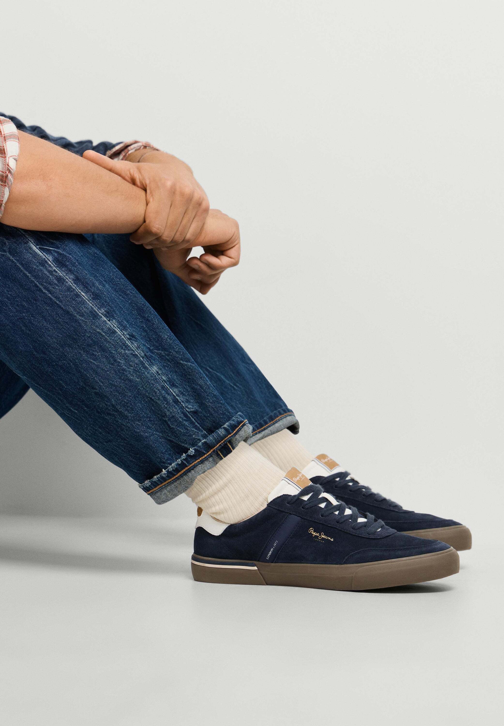Pepe Jeans trainers KENTON SUEDE M Trainingsschuh