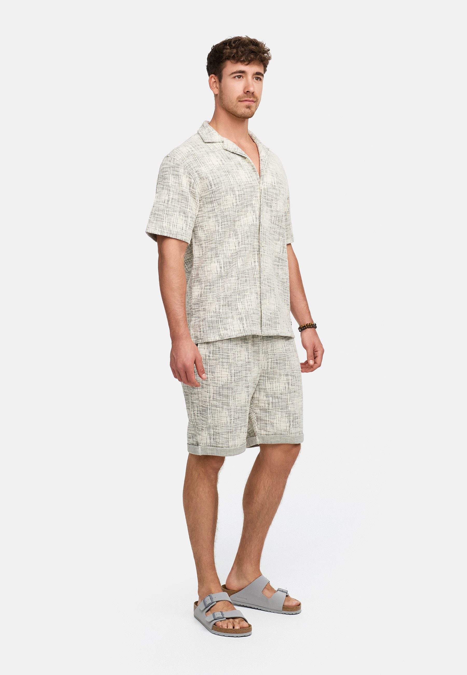Indicode Freizeitanzug Herren INSofus Set Shirt Herrenshorts Set, mit strukturierter Oberfläche für eine besondere Note