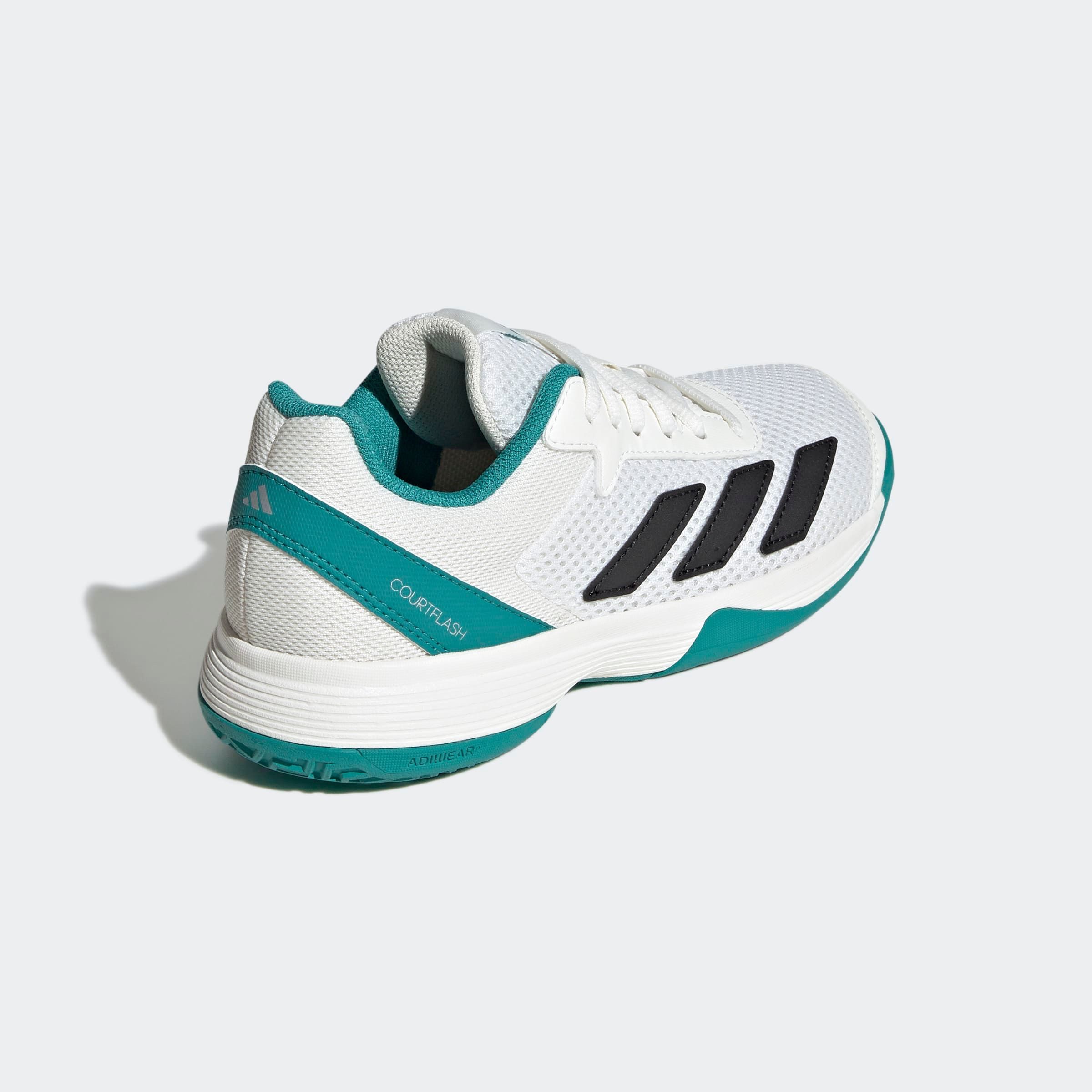 adidas Performance COURTFLASH KIDS Tennisschuh für Hartcourt, All-Court