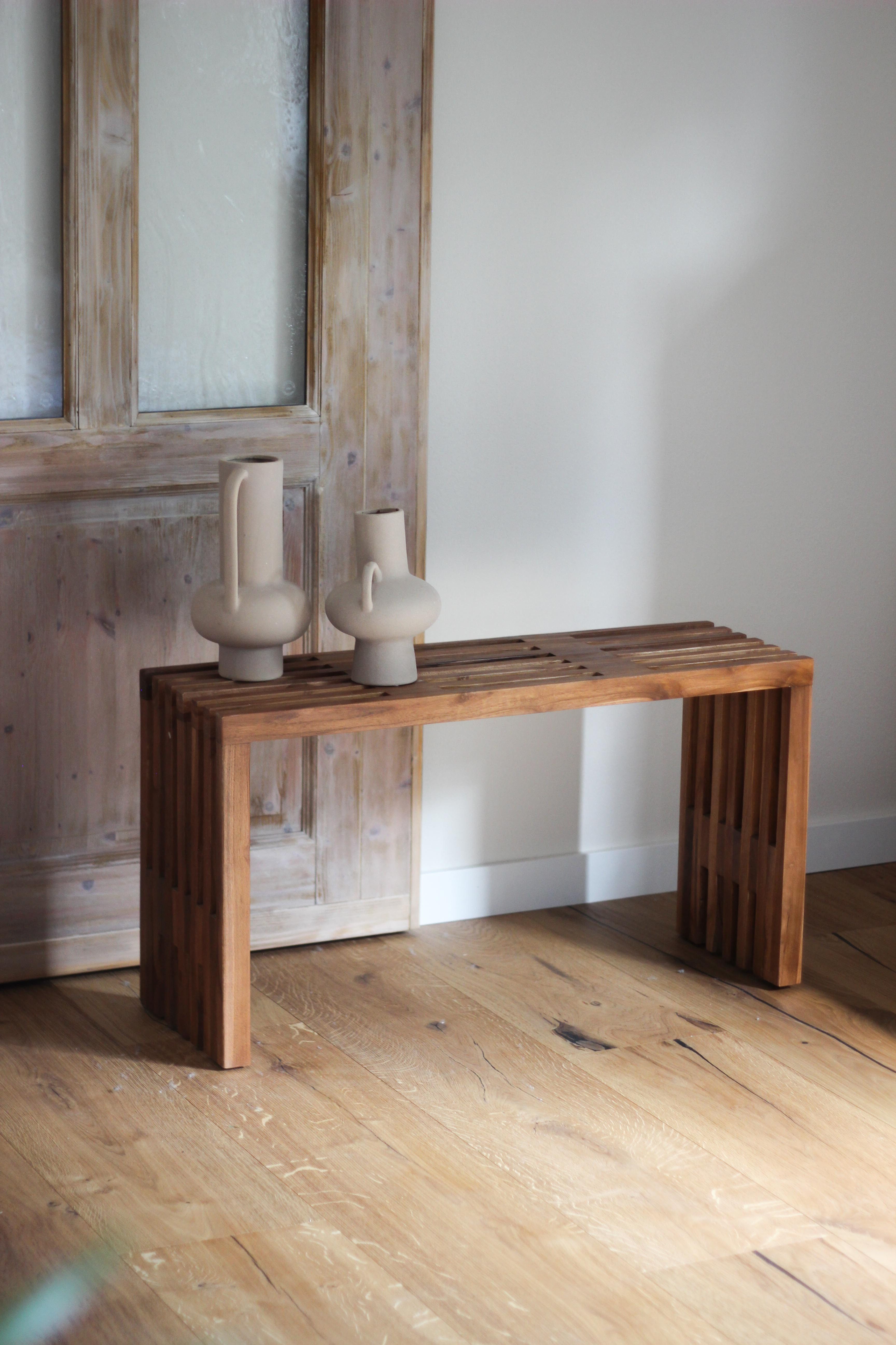 Yoli living GbR Bank Teakbank