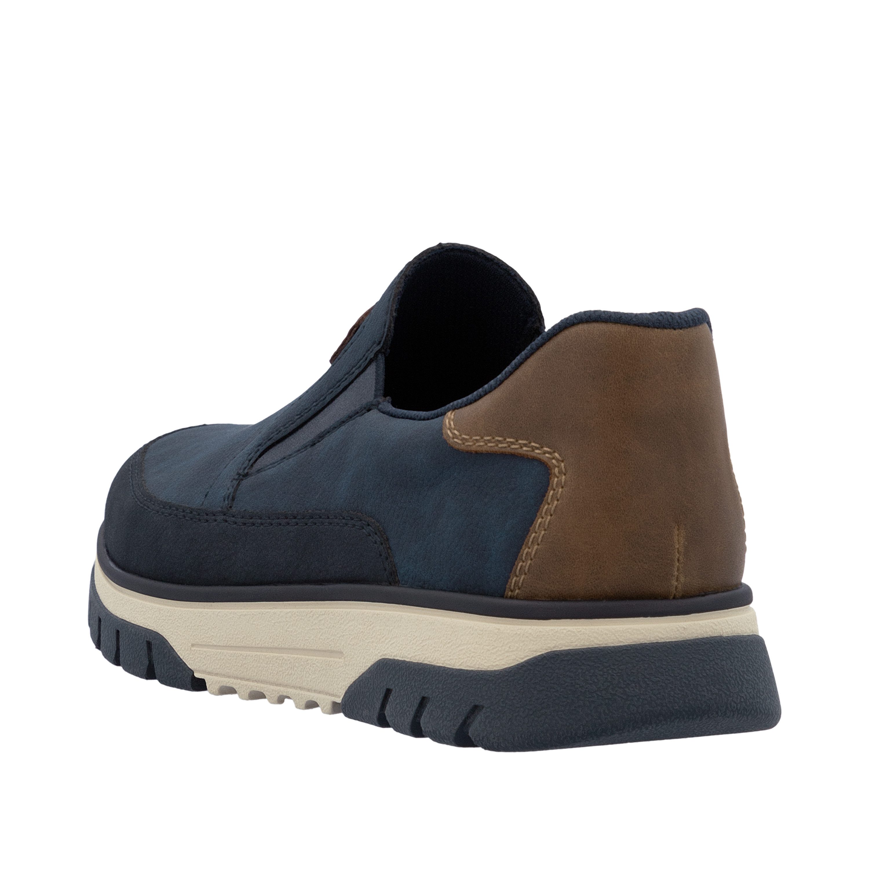 Slip-On Sneaker