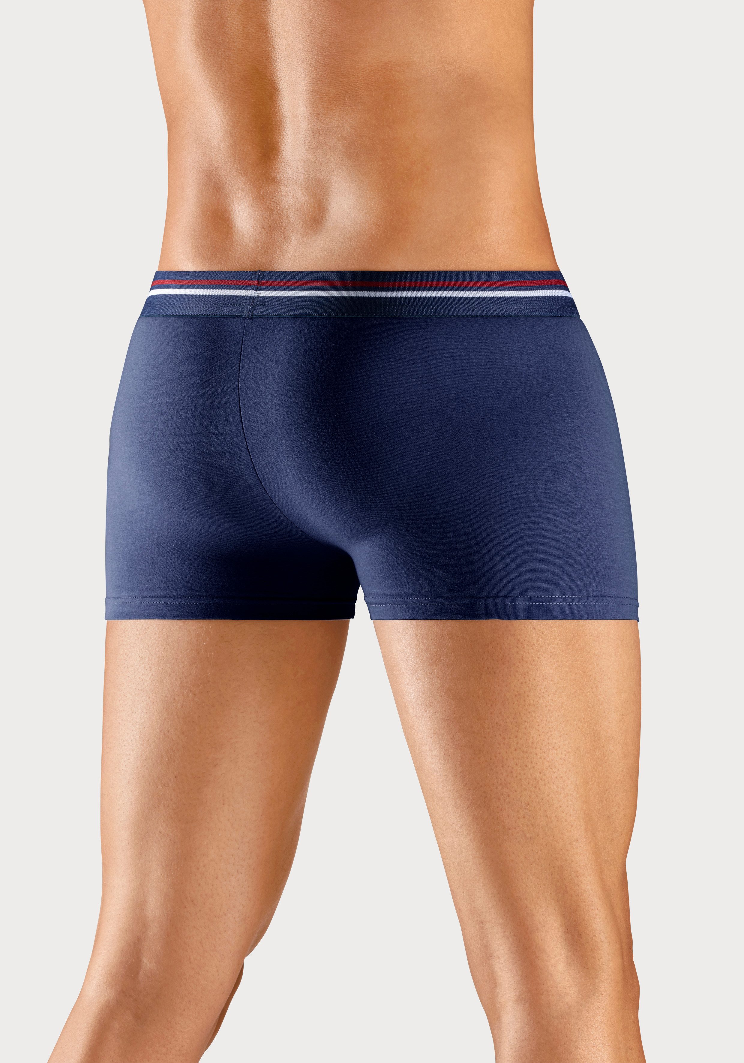 H.I.S Boxer Boxershorts für Herren (Packung, 5-St) mit Streifen und Markenlogo im Bund. Reduzierter Preis € 27,99. Unverbindliche Preisempfehlung € 34,99, (€ 5,60 pro 1 Stk)