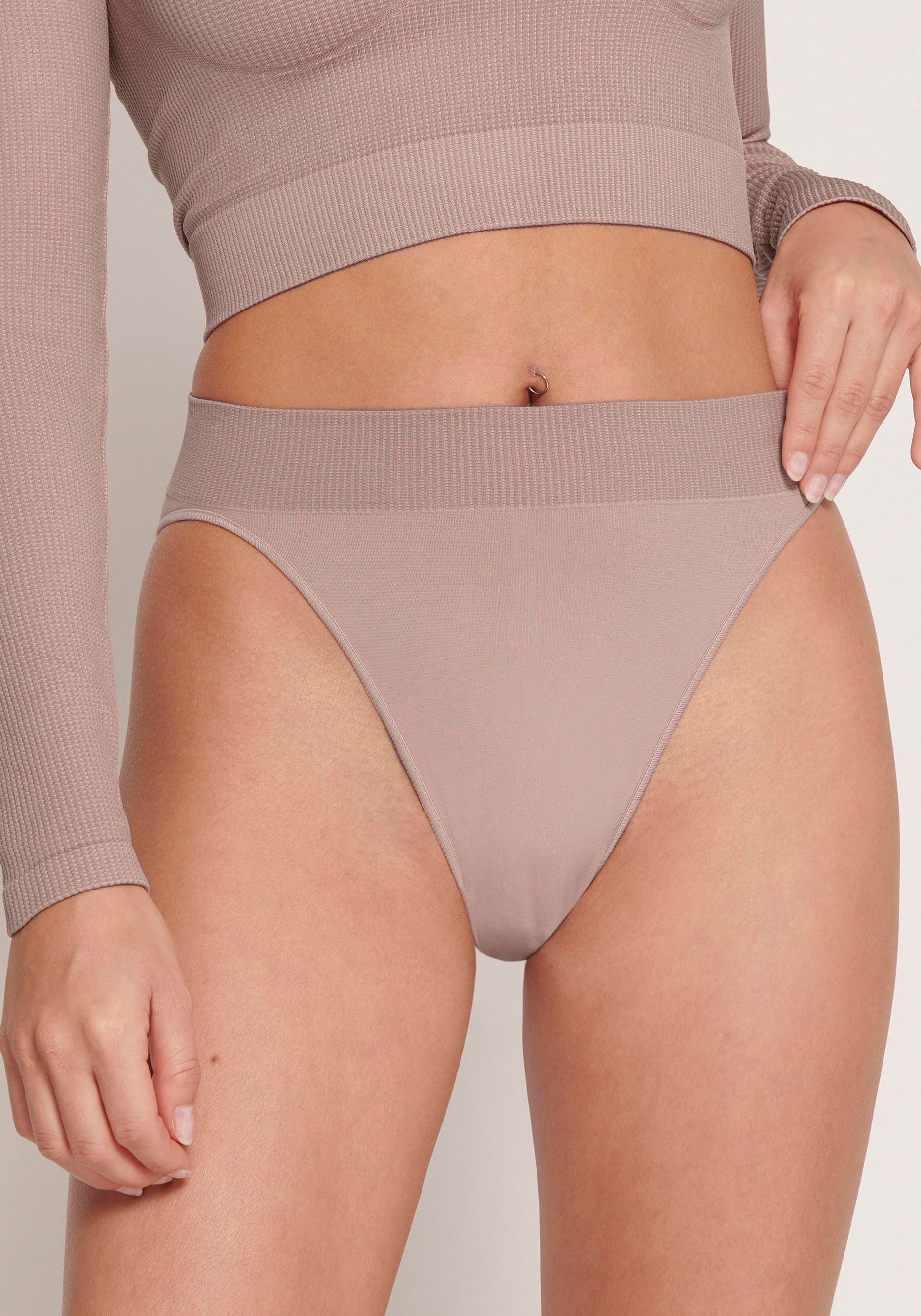 Slip EVER Infused Aloe High leg