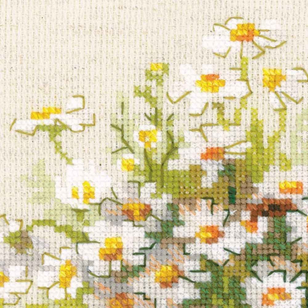 Riolis Kreativset Riolis Stickbildset Kreuzstich "Russichen Gänseblümchen", Zählmuster, (embroidery kit by Marussia)