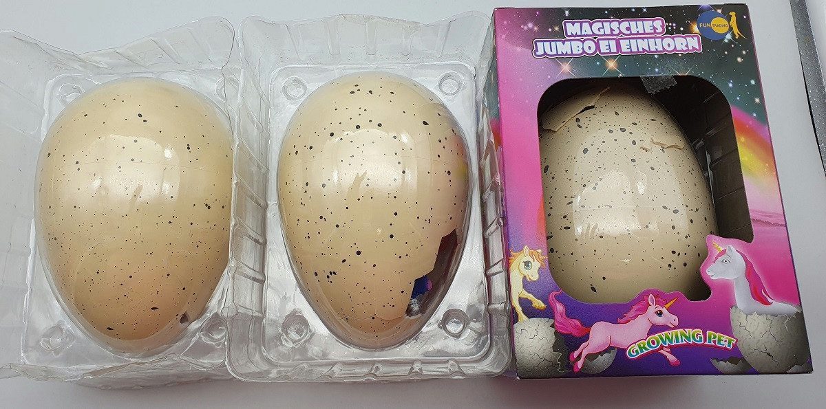Fun Trading Osterei Ei, Spielfigur, Magische Jumbo Eier "Einhorn"/Flamingo /Pinguin (1 St), Dino - Versch. Ausführungen- ideal als Geschenk