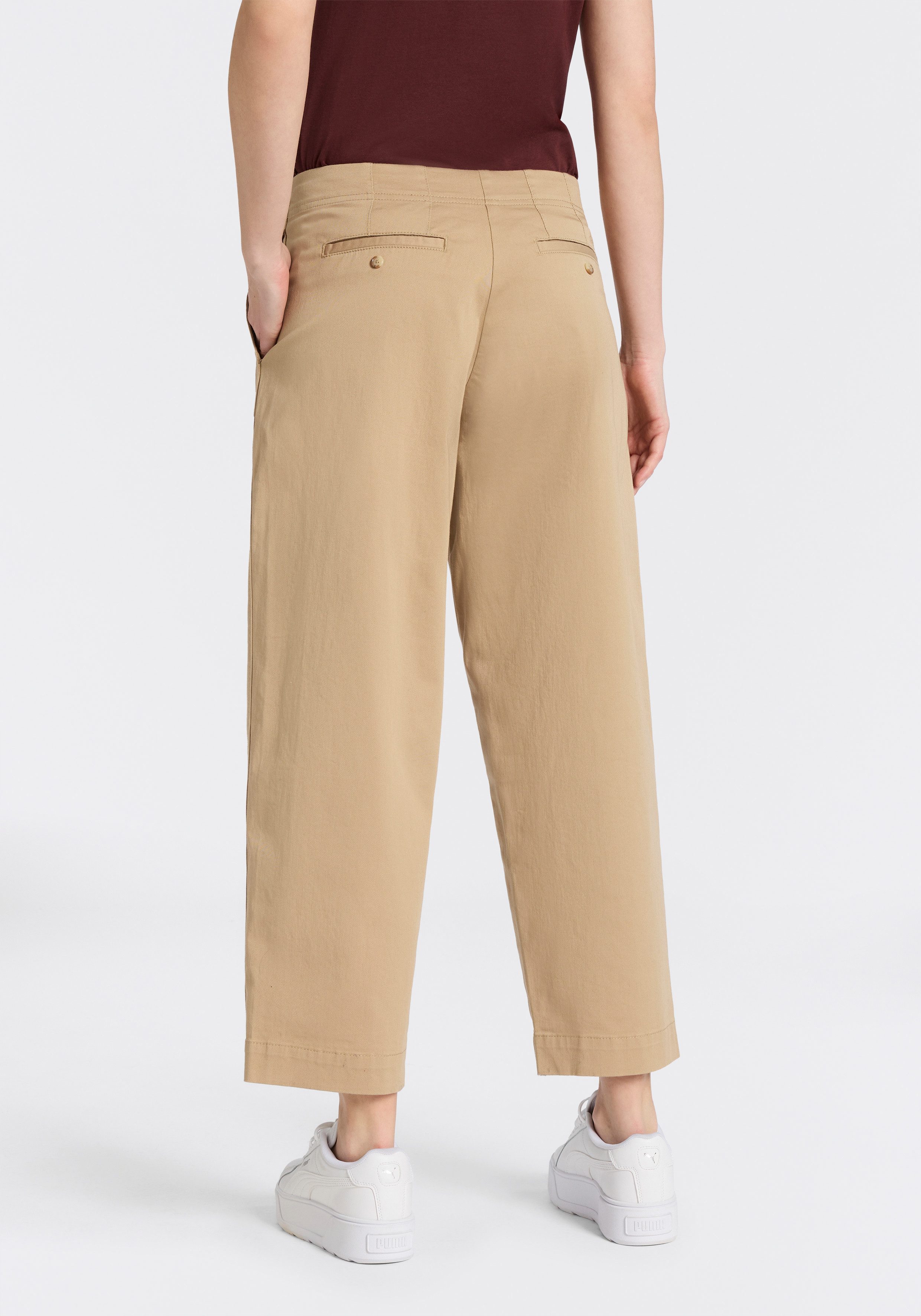 BOSS ORANGE Chinohose Taquina Premium Damenmode in lockerer Passform, Barrel Fit