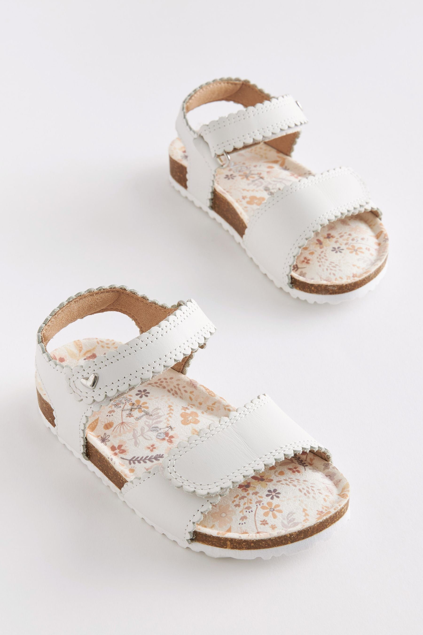 White Leather Next Korksohle Sandale mit Sandalen (1-tlg)