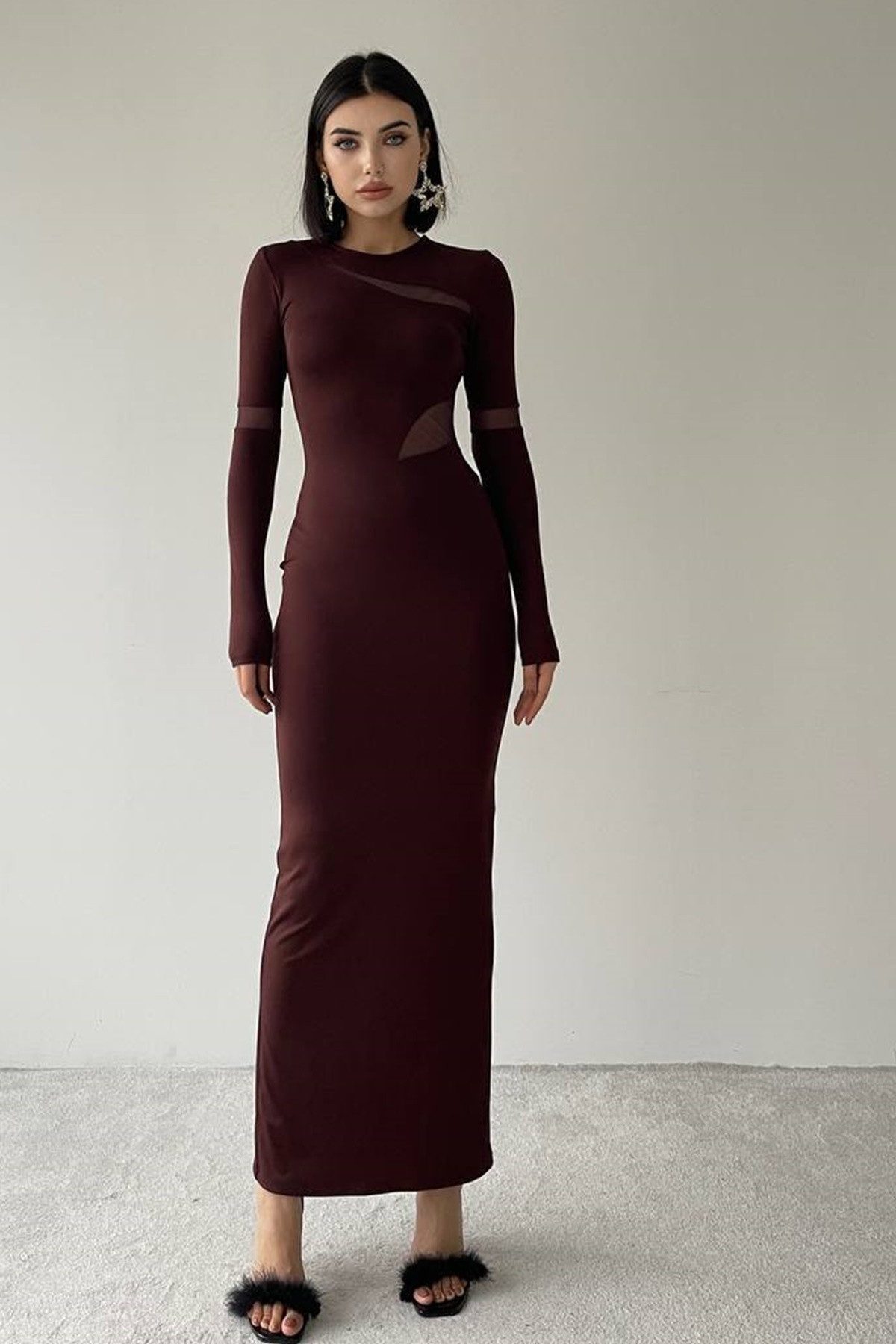 WOMAN VISION Maxikleid Langärmeliges Maxikleid mit Rückenschlitz.