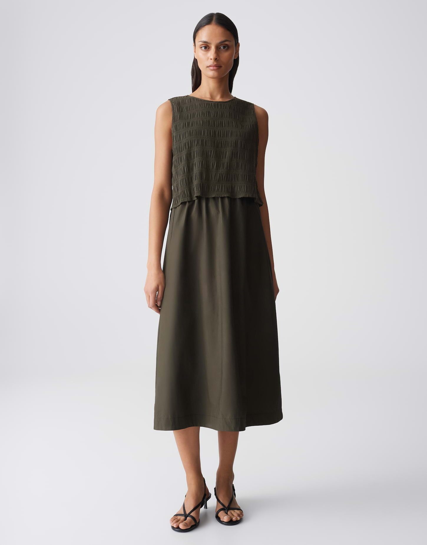 OPUS Midikleid WIPELLA mit gesmokter Textur Midikleid