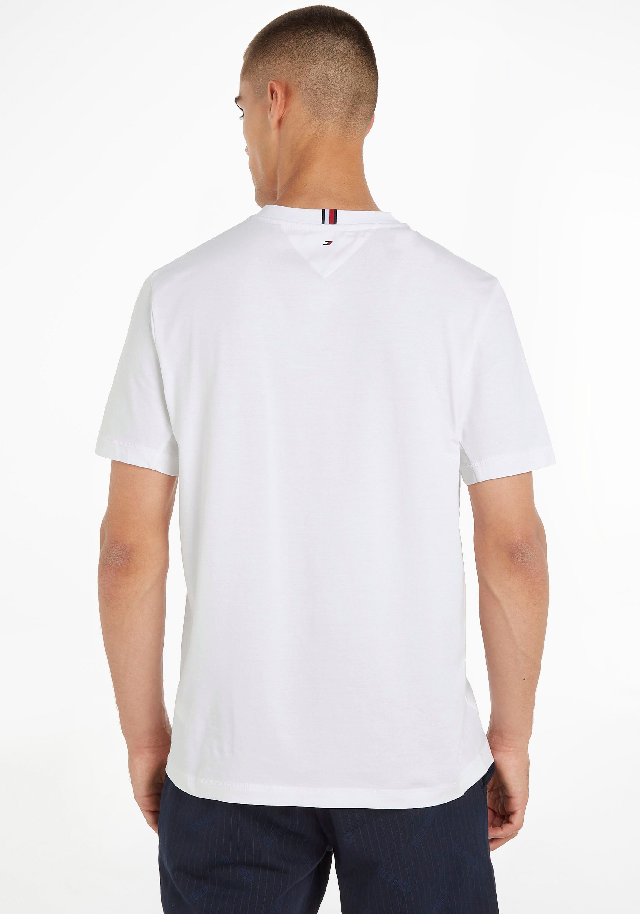 auf T-Shirt ESSENTIAL Brust Optic der BIG White Sport Hilfiger mit Tommy LOGO Logodruck Hilfiger TEE Tommy