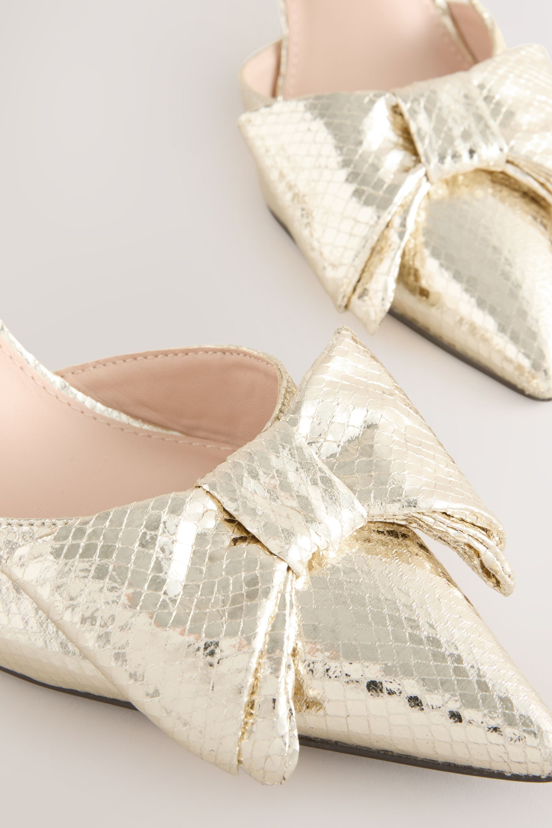 Next Forever Comfort® Spitze Slingbacks mit Schleife Slingsandalette