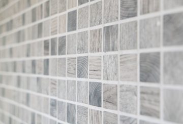 Mosani Mosaikfliesen Glasmosaik Nachhaltiger Wandbelag Recycling Holzstruktur hellgrau