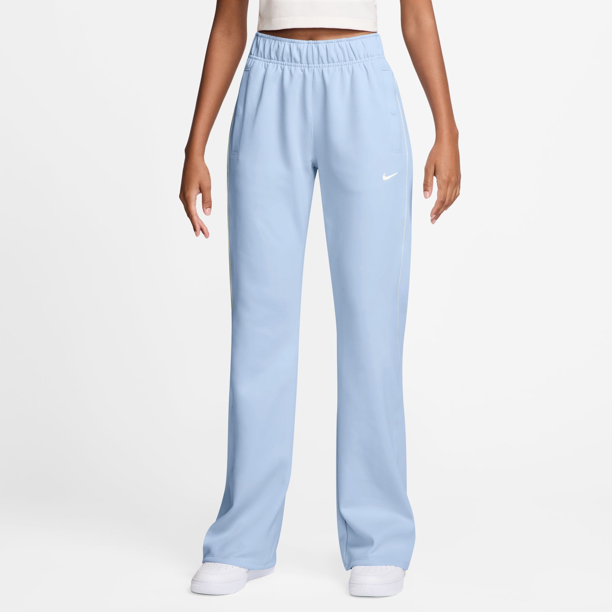 Nike Sportswear Sporthose W NSW NK WR MR POLY KNIT PNT aus Polyester und Elasthan, erhältlich in den Größen XS bis XXL