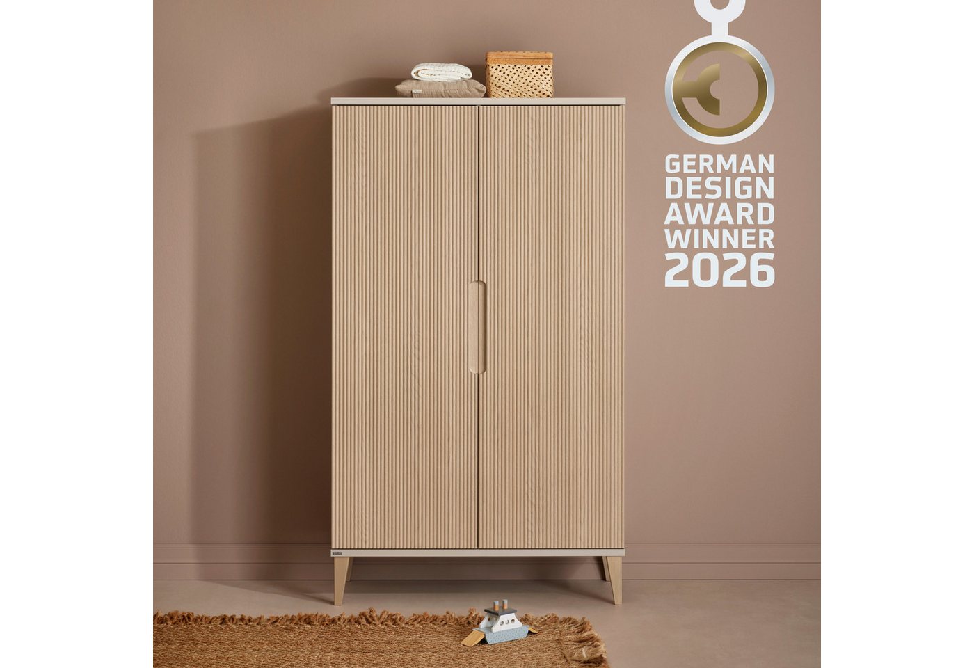PAIDI Kleiderschrank JONTE in Beige & Eichefarben mit gerillten Türen, verschiedene Größen (B/H/T ca. 95-141/164-207/40-56cm, mit 2 oder 3 Türen + Tiny-Variante) stabiler Drehtürenschrank mit Massivholz-Füßen, Soft-Close-Funktion
