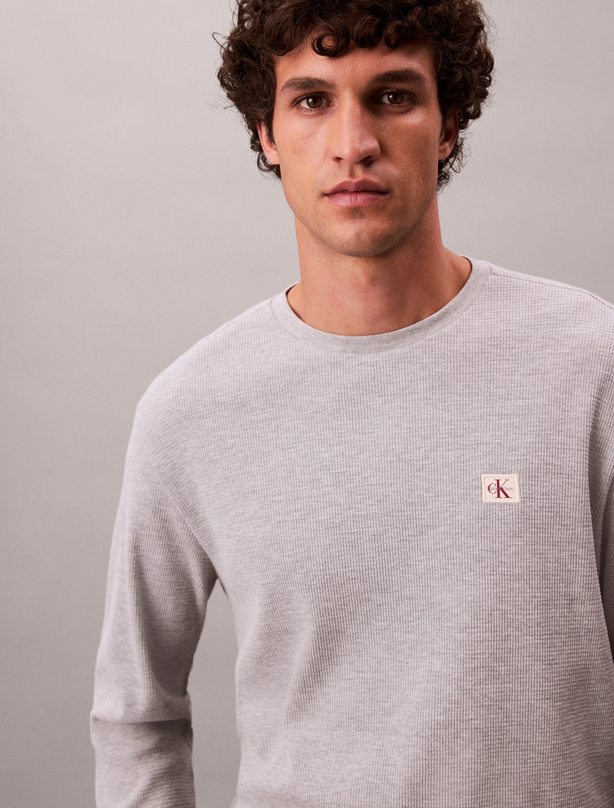 Calvin Klein Jeans Langarmshirt Mit Rundhalsausschnitt – Bild 3 von 5