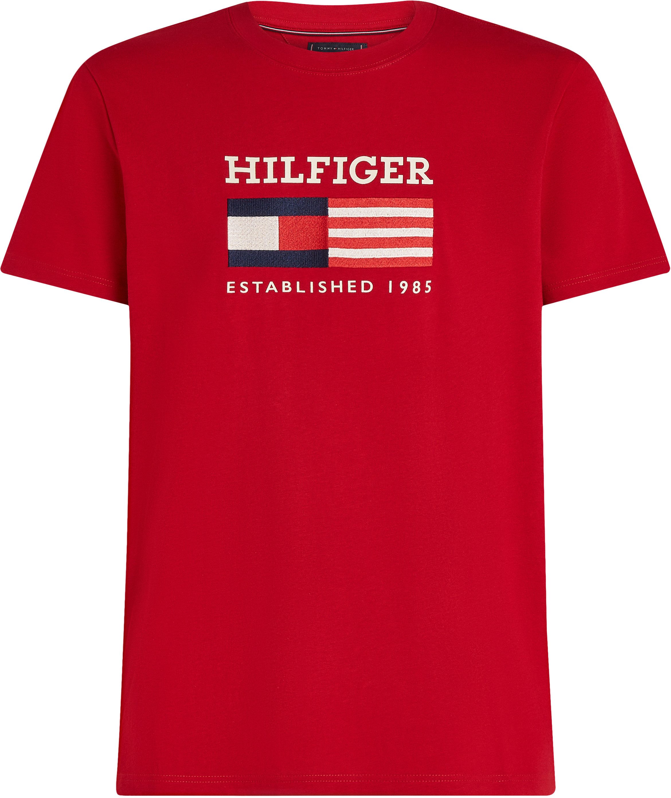 Tommy Hilfiger T-Shirt AMERICANA MONOTYPE FLAG BOX TEE Mit markanter Stickerei