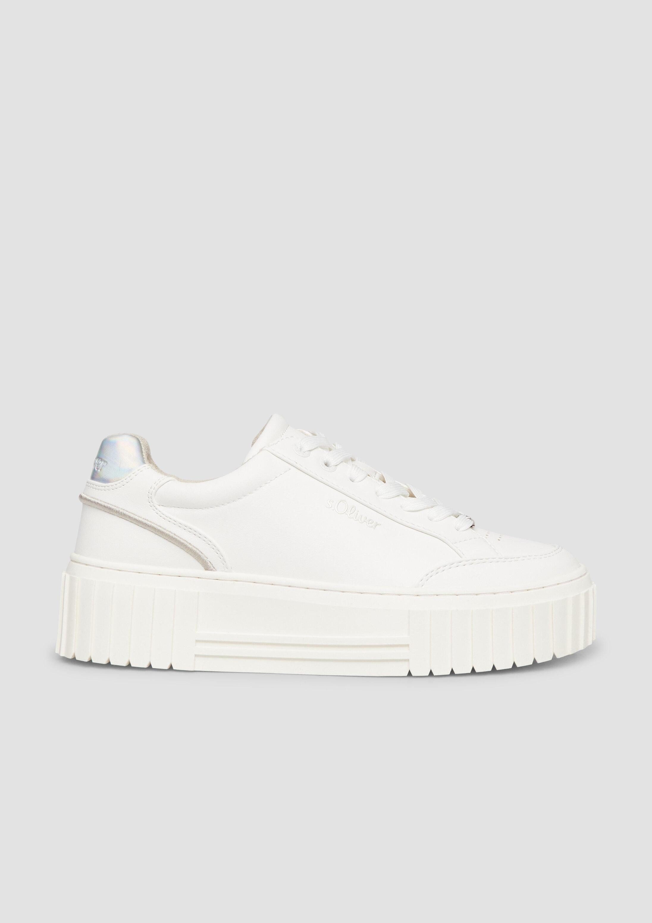 s.Oliver Sneakers Sneaker Sneaker mit Plateau-Sohle und Leo-Detail