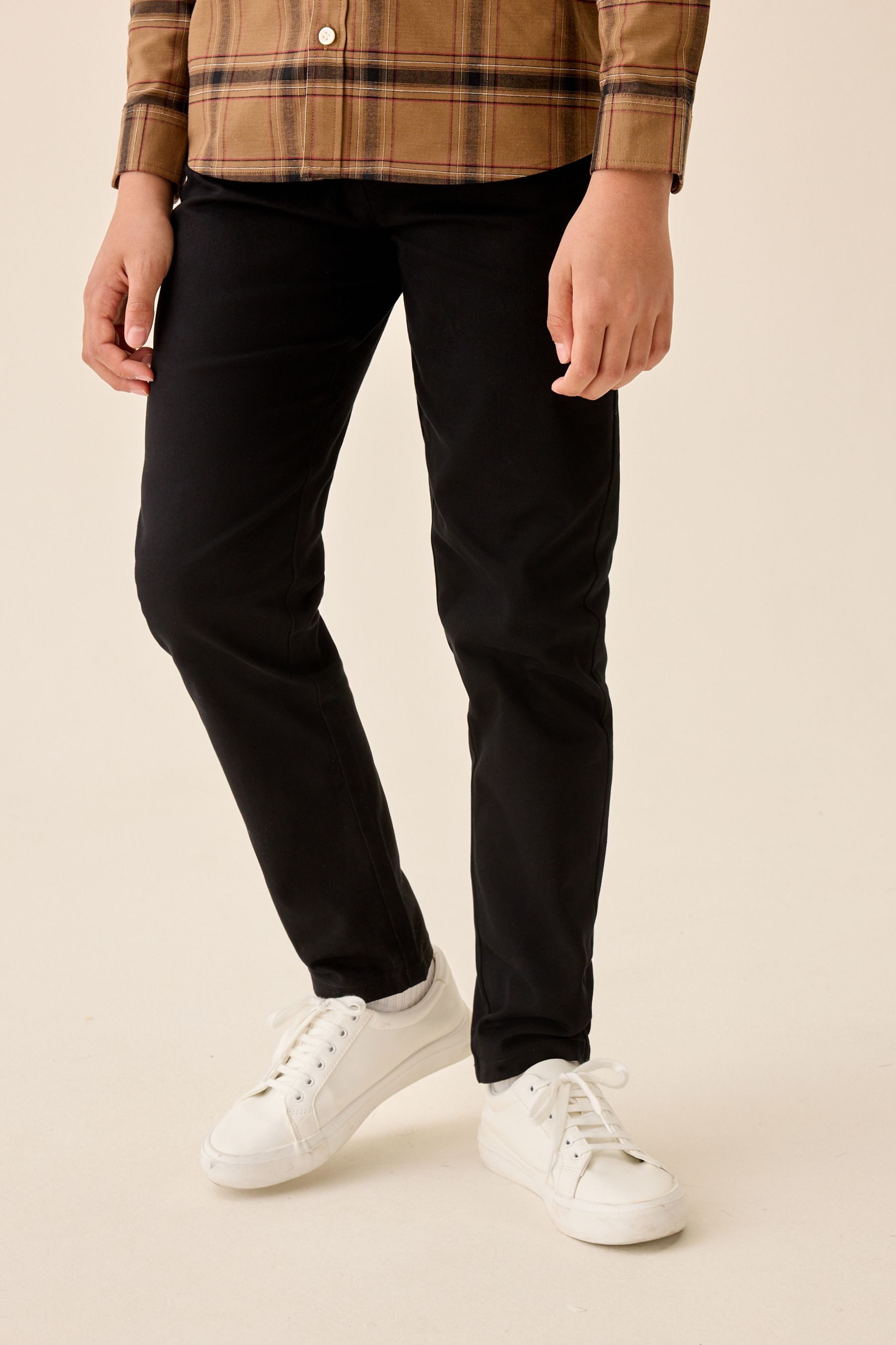 Next Stretch-Hose Längere Regular Fit Stretch-Chinohose (1-tlg)