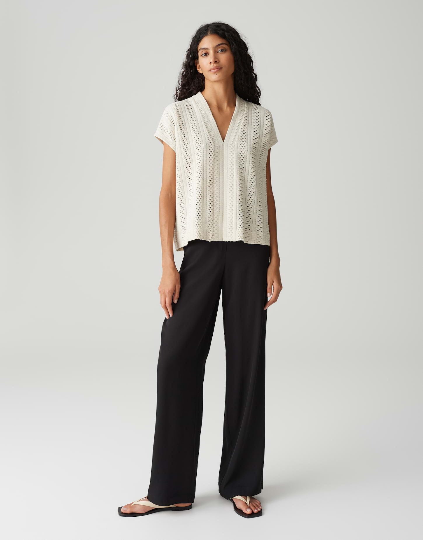 OPUS Kurzarmshirt SANIELA Loose mit Lochstrickoptik SANIELA Loose