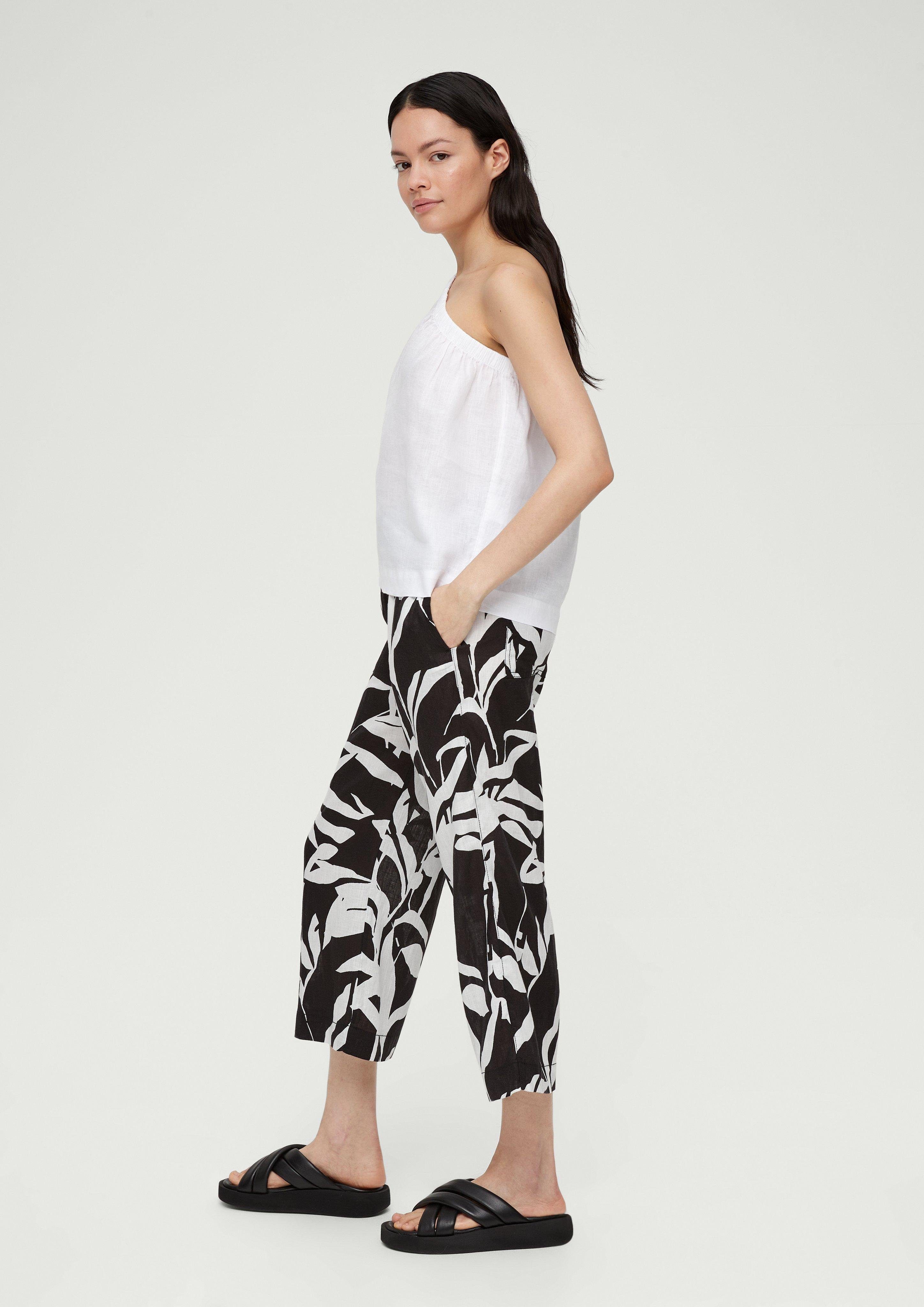 s.Oliver schwarz Allover-Print Hose mit Relaxed: 3/4-Hose