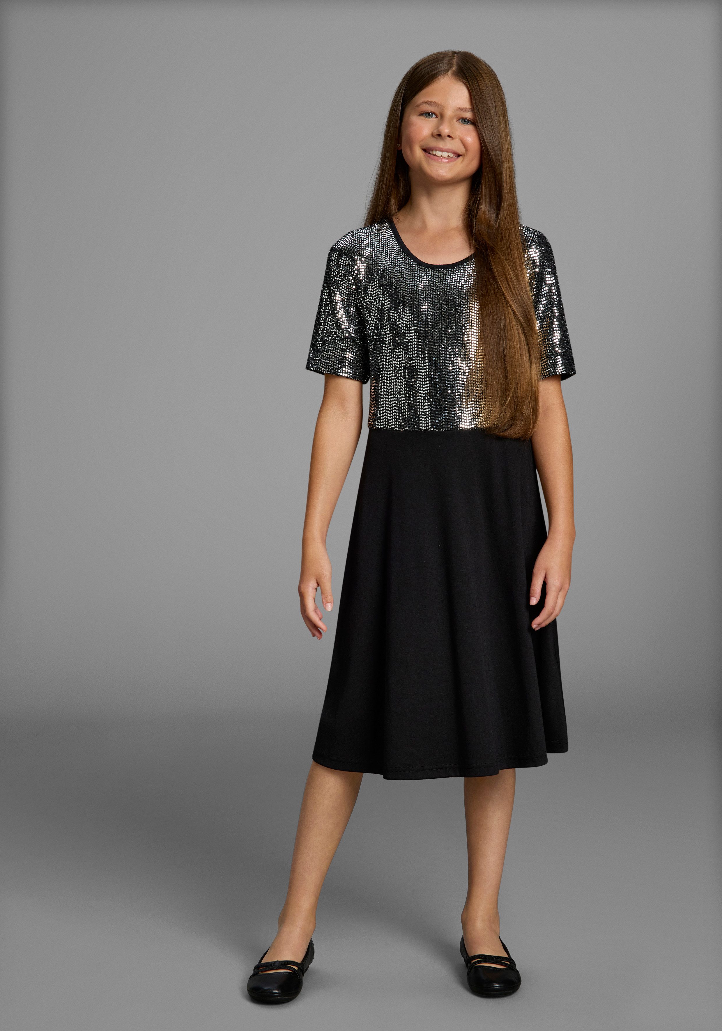 Bruno Banani Jerseykleid Kleid in Pailletten-Optik Für TEENS. Shirtkleid in Pailletten-Optik