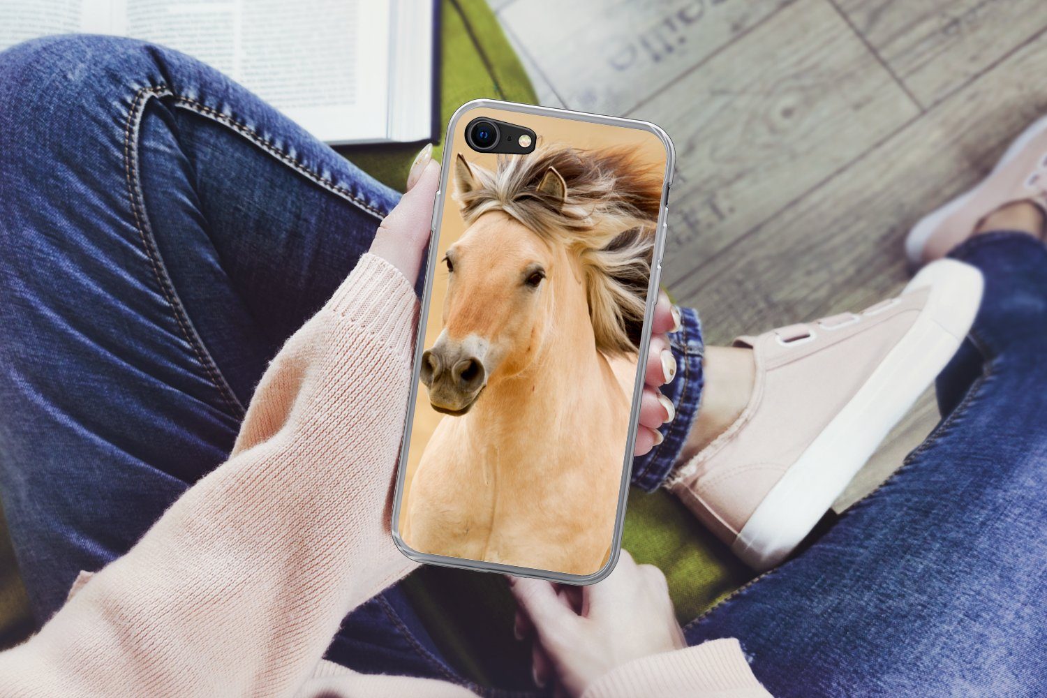 MuchoWow Handyhülle für Apple iPhone 7 Pferde - Tiere - Mähne - Porträt, Smartphone-Bumper, Print, Handy Schutzhülle Dünn