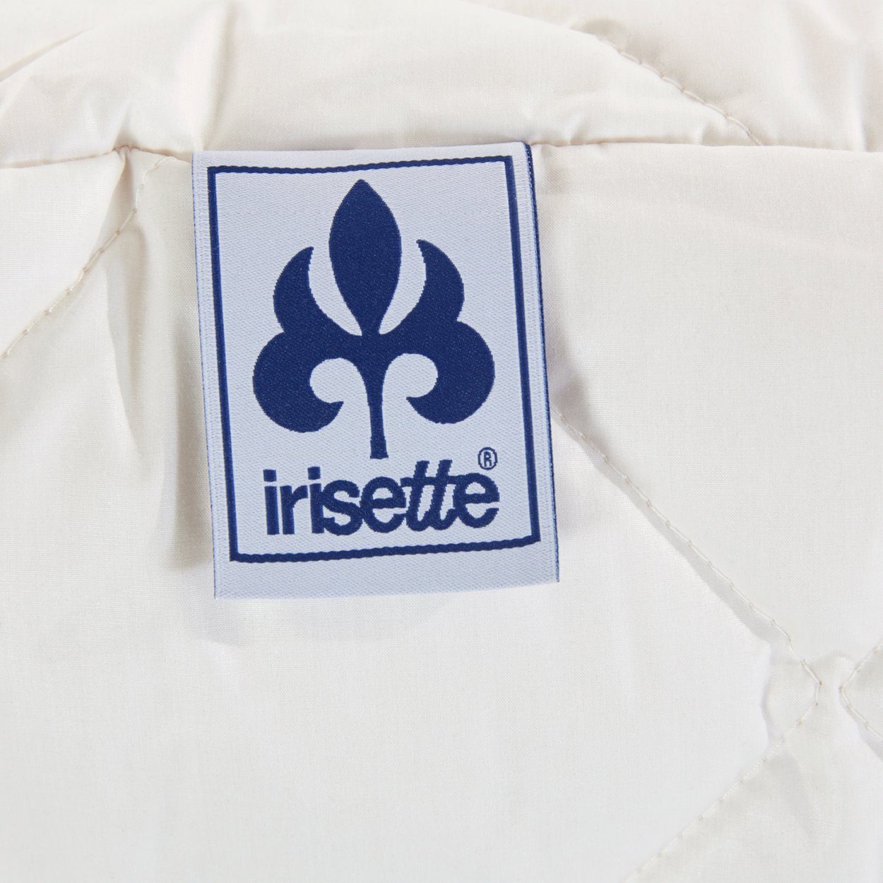 Irisette Naturfaserkopfkissen Kopfkissen Irisette Waschwolle aus Schafschurwolle, Füllung: 100% Schafschurwollkugeln, Bezug: 100% Baumwolle, Rückenschläfer, Nackenrolle, waschbar bis 40°C, perfekt für Naturliebhaber