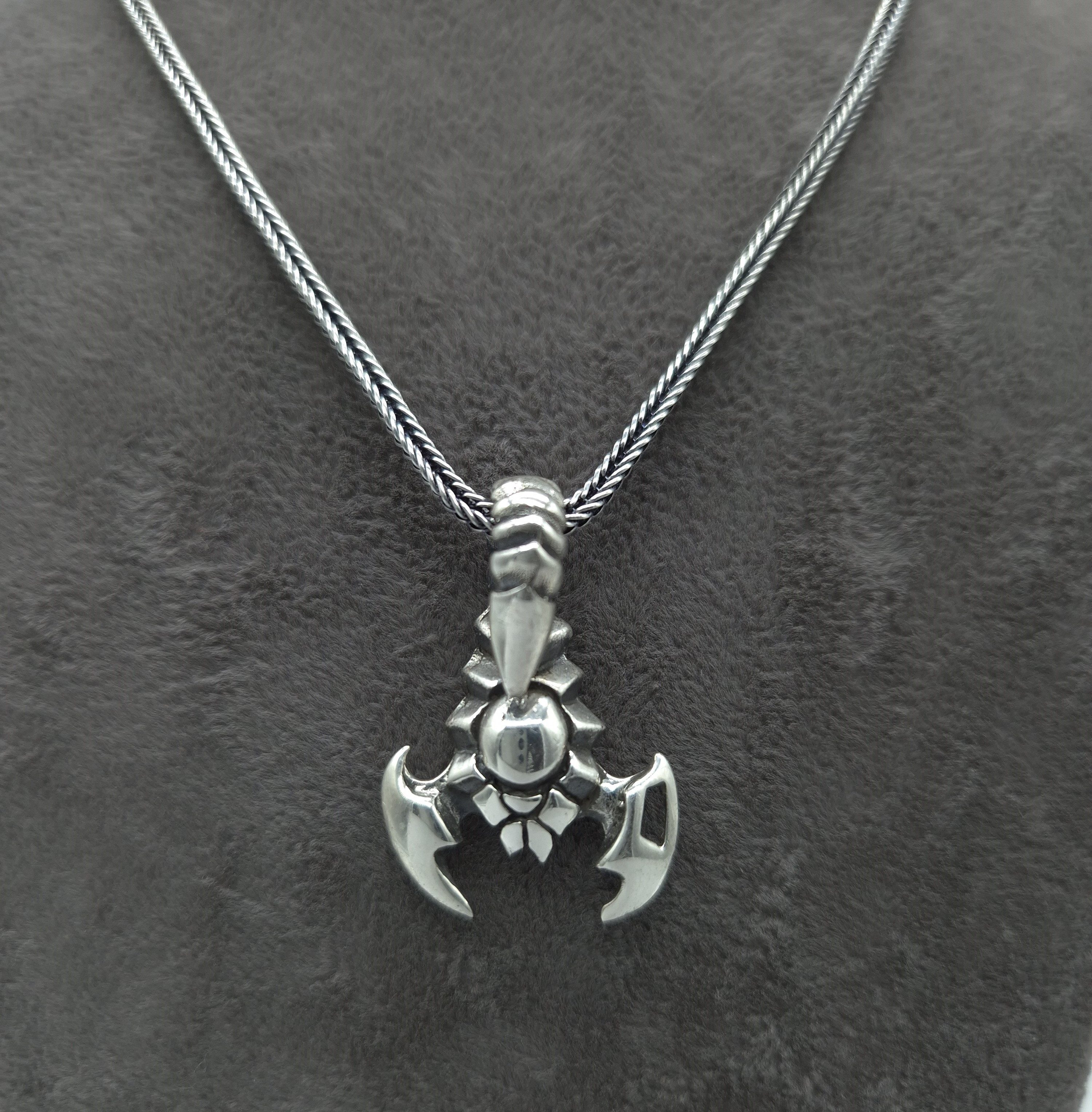 NAHLE Kette mit Anhänger Silber Skorpion mit Silber Fuchsschwanz Kette (2-tlg., 1 Skorpion-Silberkette + edle Geschenkbox), 925 Silber Skorpion-Kette, Fuchsschwanz-Design – stark & elegant