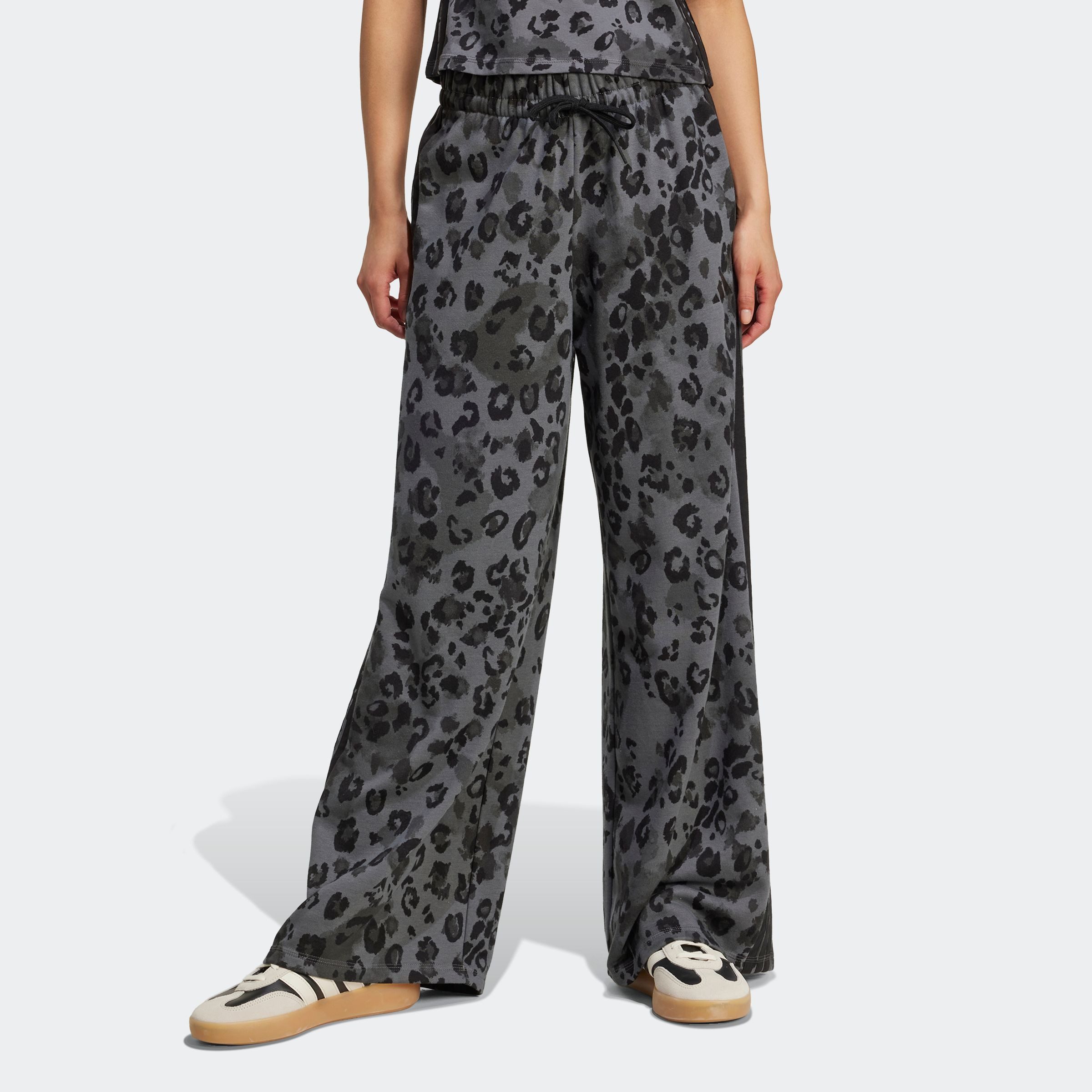 adidas Sportswear Sporthose W AOP FT PT (1-tlg) Locker geschnitten mit weit günstig online kaufen