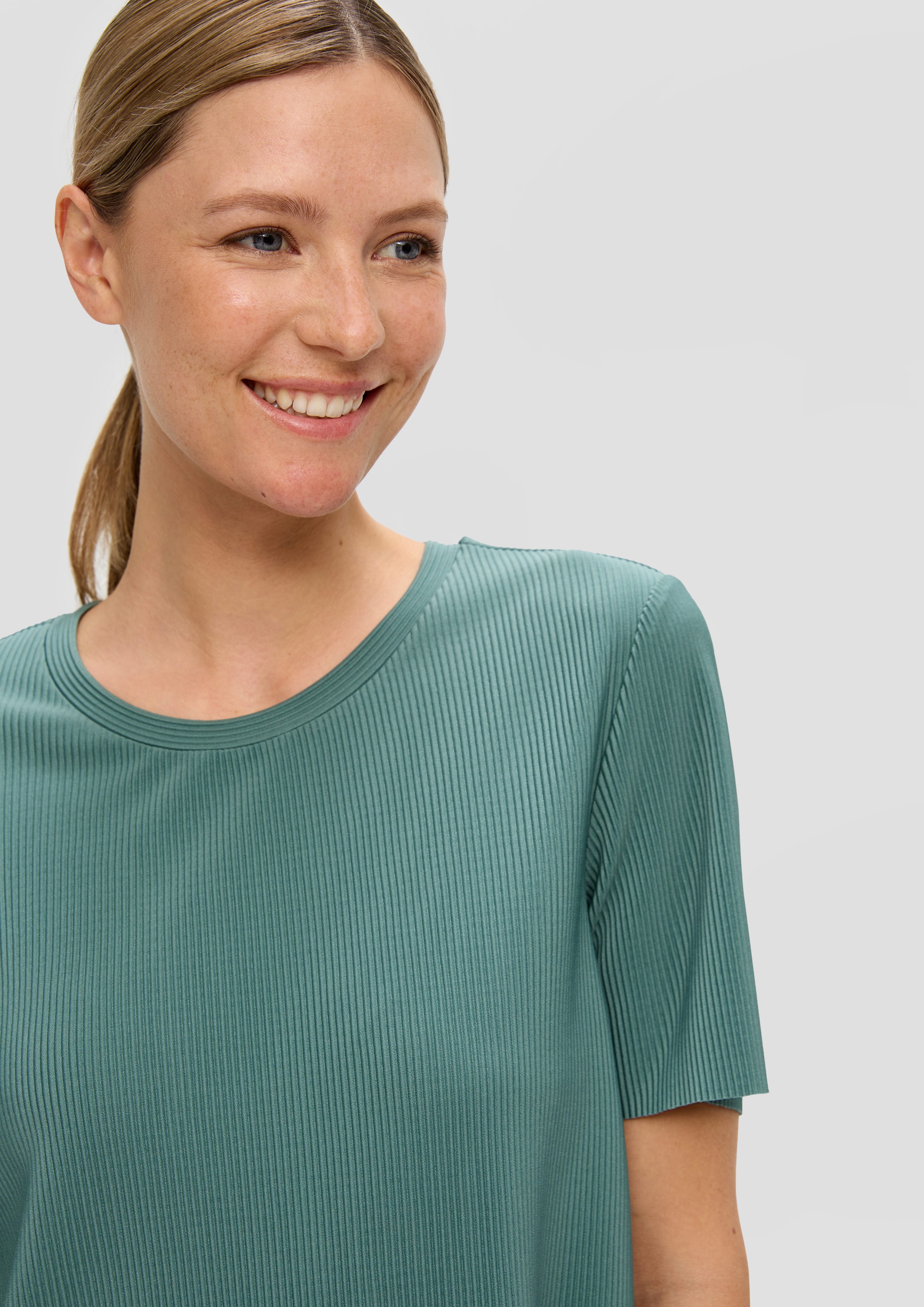 s.Oliver Kurzarmshirt T-Shirt mit Plisseefalten günstig online kaufen
