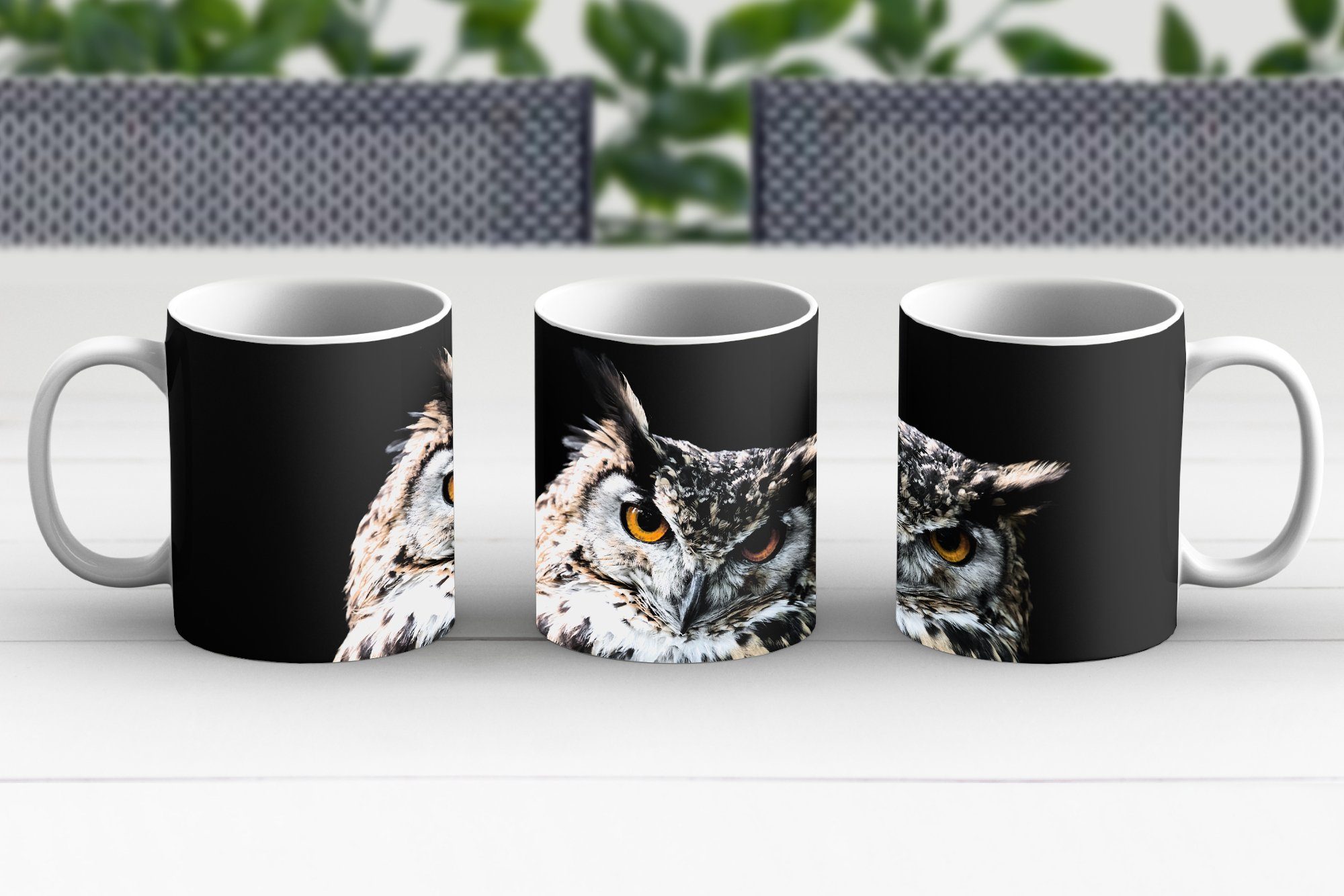 MuchoWow Tasse Porträt einer Hintergrund, Becher, auf Teetasse, Kaffeetassen, Teetasse, Keramik, Eule braunen schwarzem Geschenk