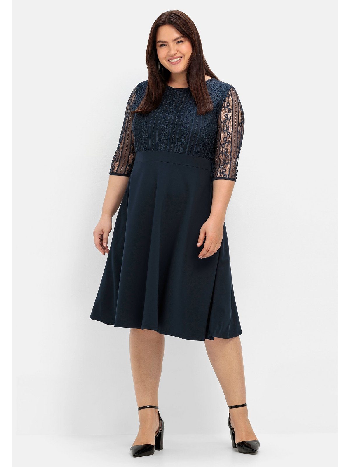 Sheego Abendkleid Große Größen mit floraler Spitze und Chiffon-Ärmeln