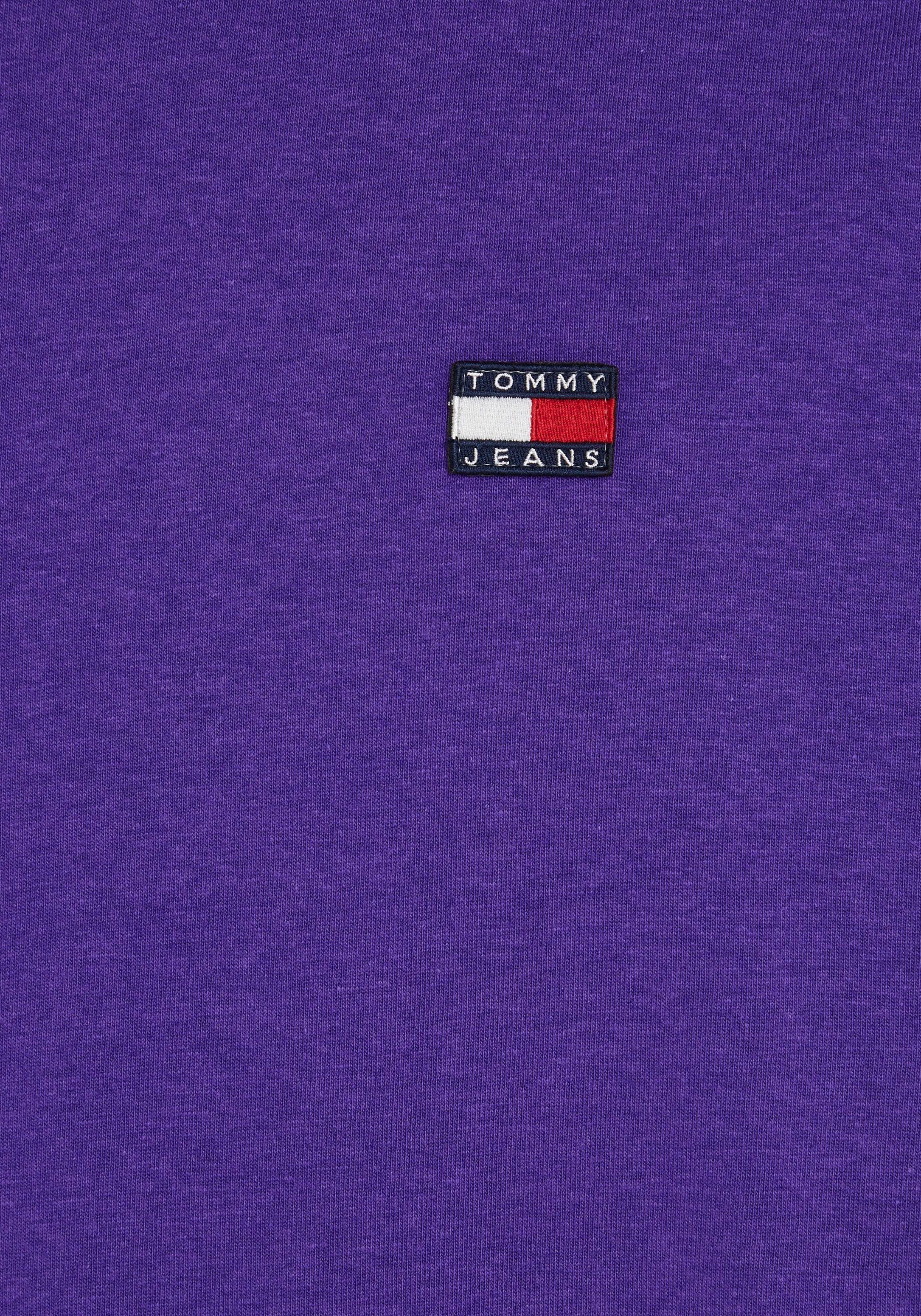 Tommy Jeans T-Shirt TJM CLSC XS mit BADGE TEE College Purple Rundhalsausschnitt TOMMY