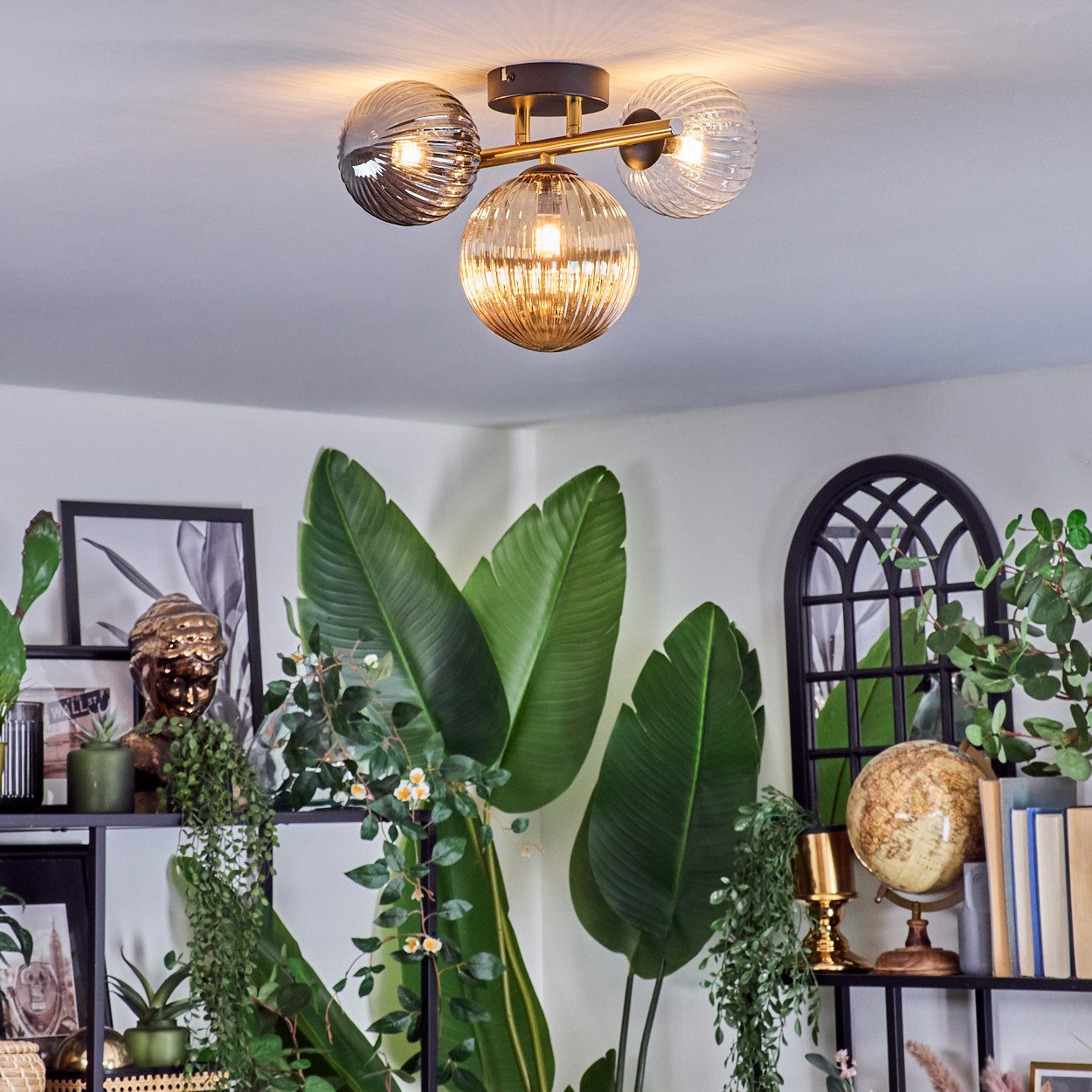 hofstein Deckenleuchte Deckenlampe aus Metall/Riffelglas in Schwarz/Gold/Rauch/Bernstein/Klar, ohne Leuchtmittel, Deckenleuchte im modernen Vintage-Design (Schirme Ø 12; 15 cm), 3 x G9