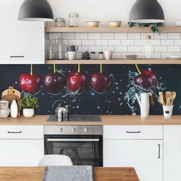 Bilderdepot24 Küchenrückwand schwarz dekor Obst Wandpaneel Küche Frische Kirschen, (1-tlg., Nischenrückwand - für Fliesenspiegel ohne Bohren - matt), Spritzschutz Rückwand Küche Herd - Folie selbstklebend versch. Größen