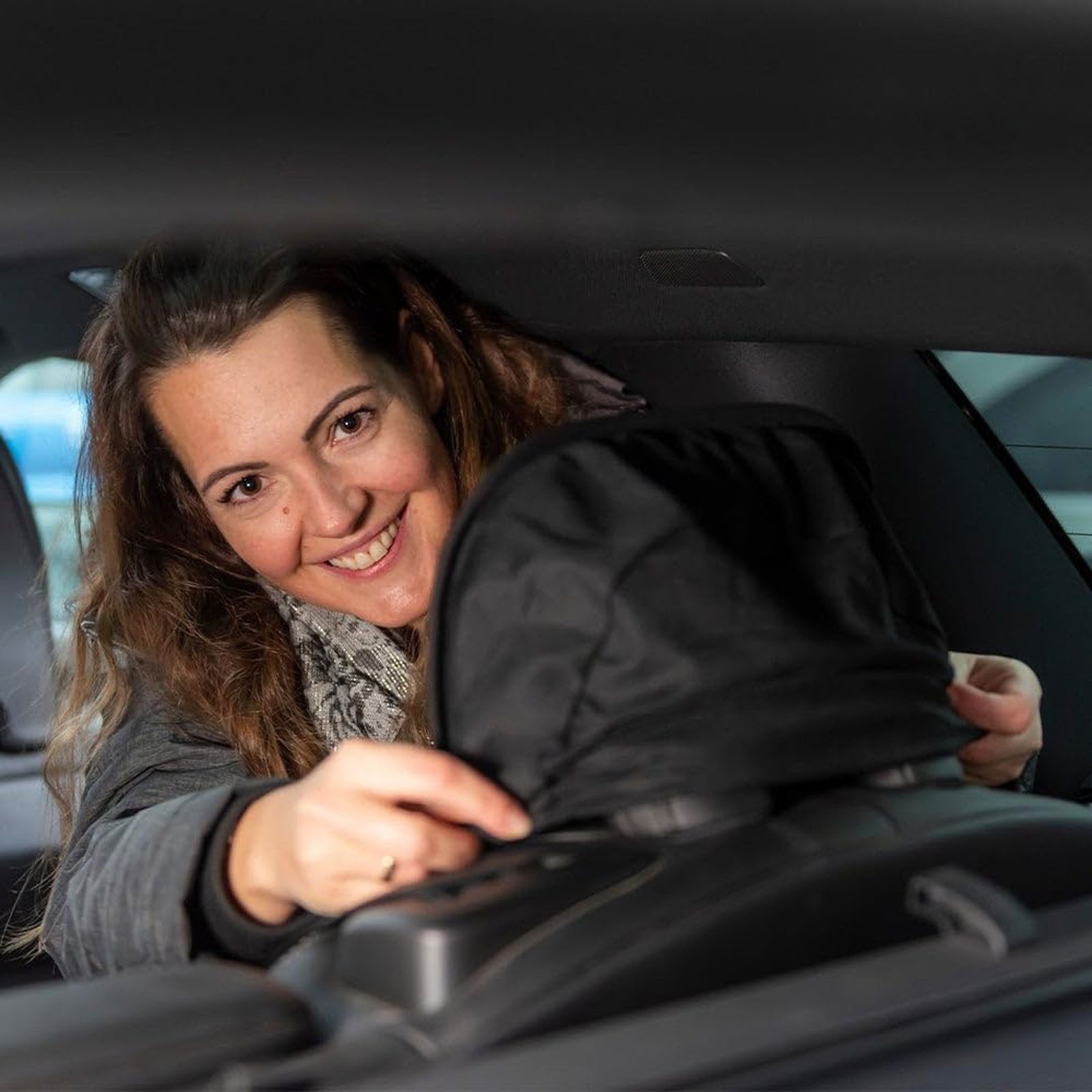 Type S car seat protector, waterproof Drilock, car seat protector made of neoprene. Durable and reusable.