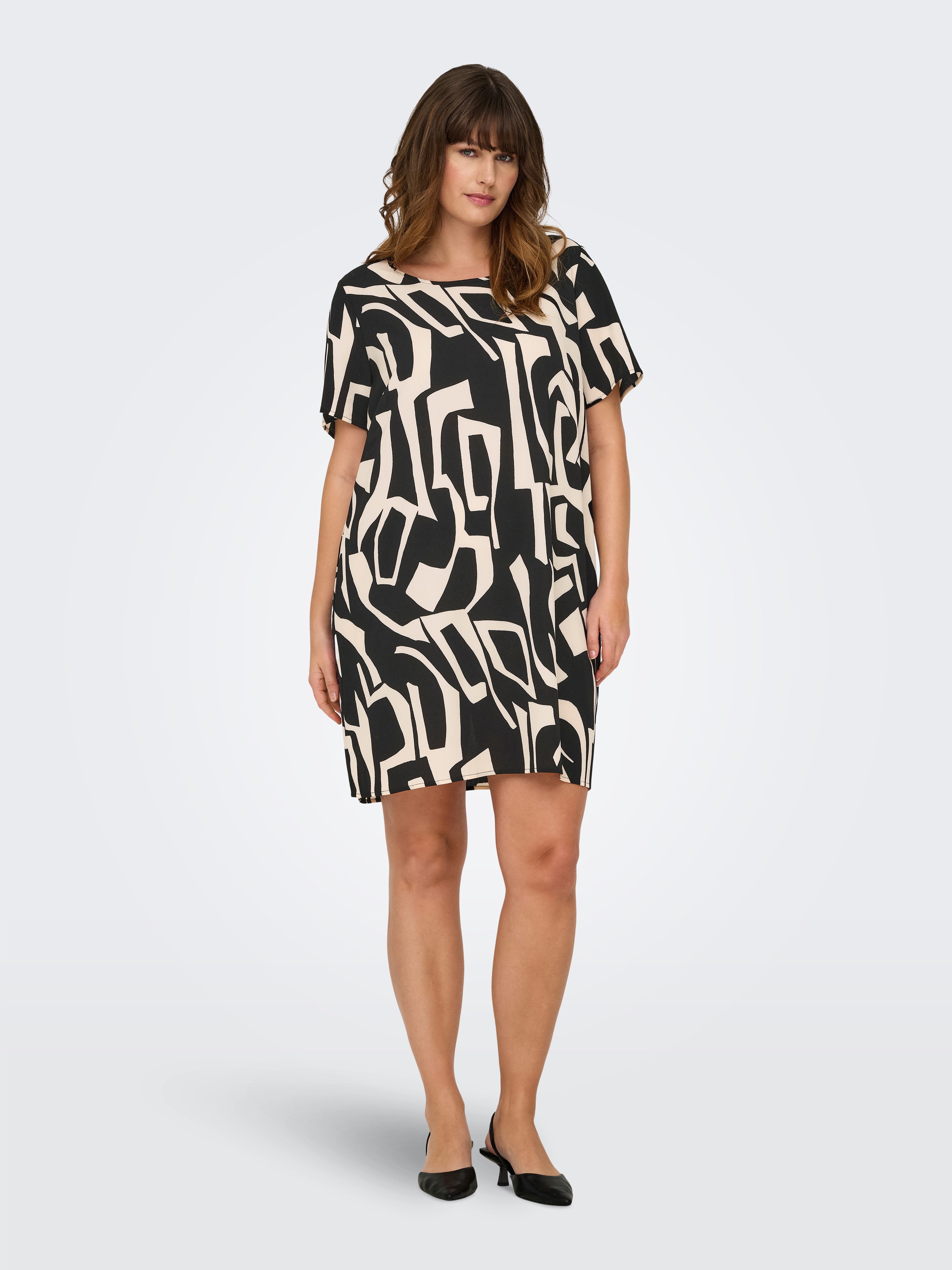 ONLY CARMAKOMA Sommerkleid CARLUX SS TUNIC DRESS WVN NOOS Materialmix, loose fit