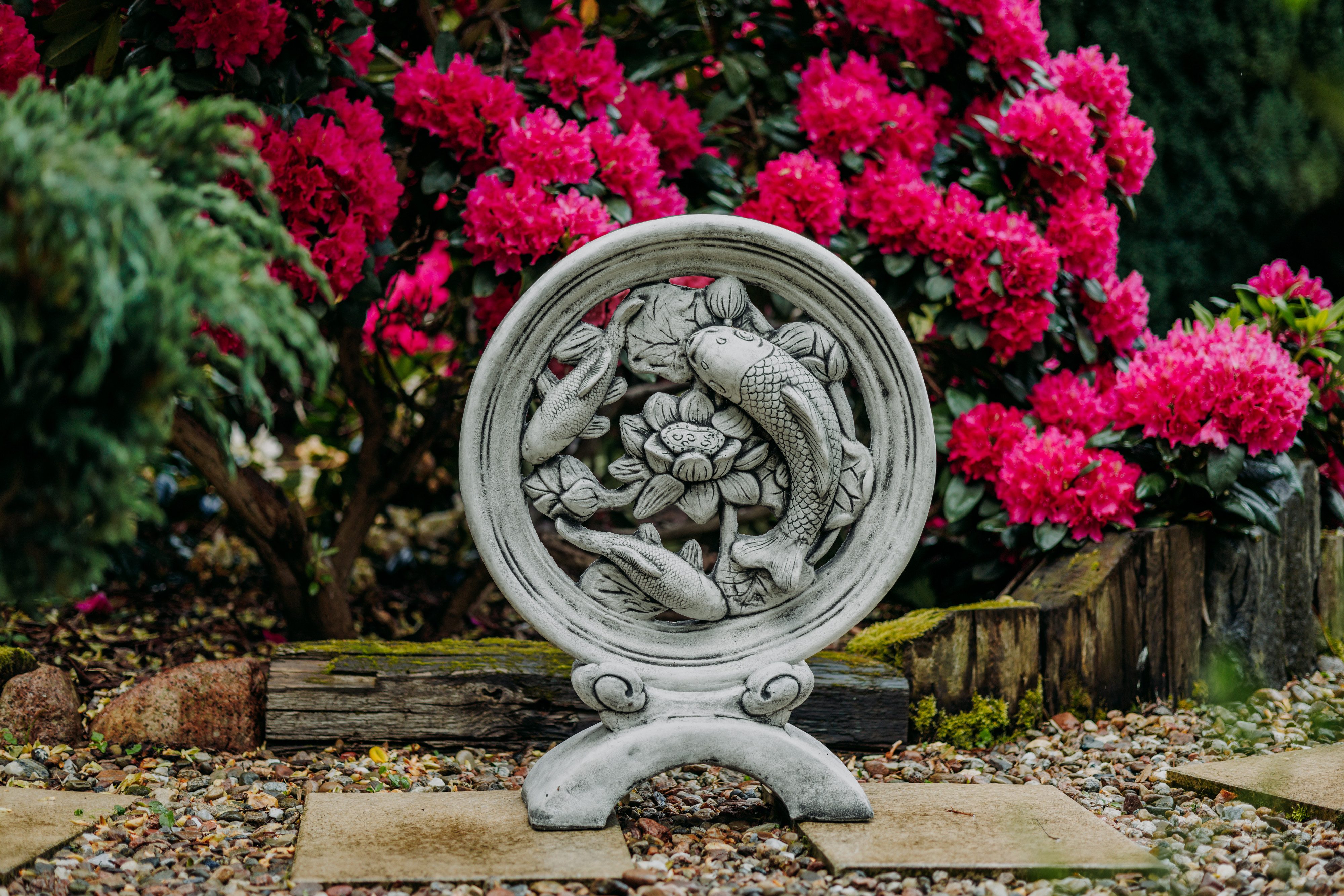 gartendekoparadies.de Gartenfigur Skulptur mit DREI Koi-Fischen, H. 77 cm, 36 kg, Frostsicher