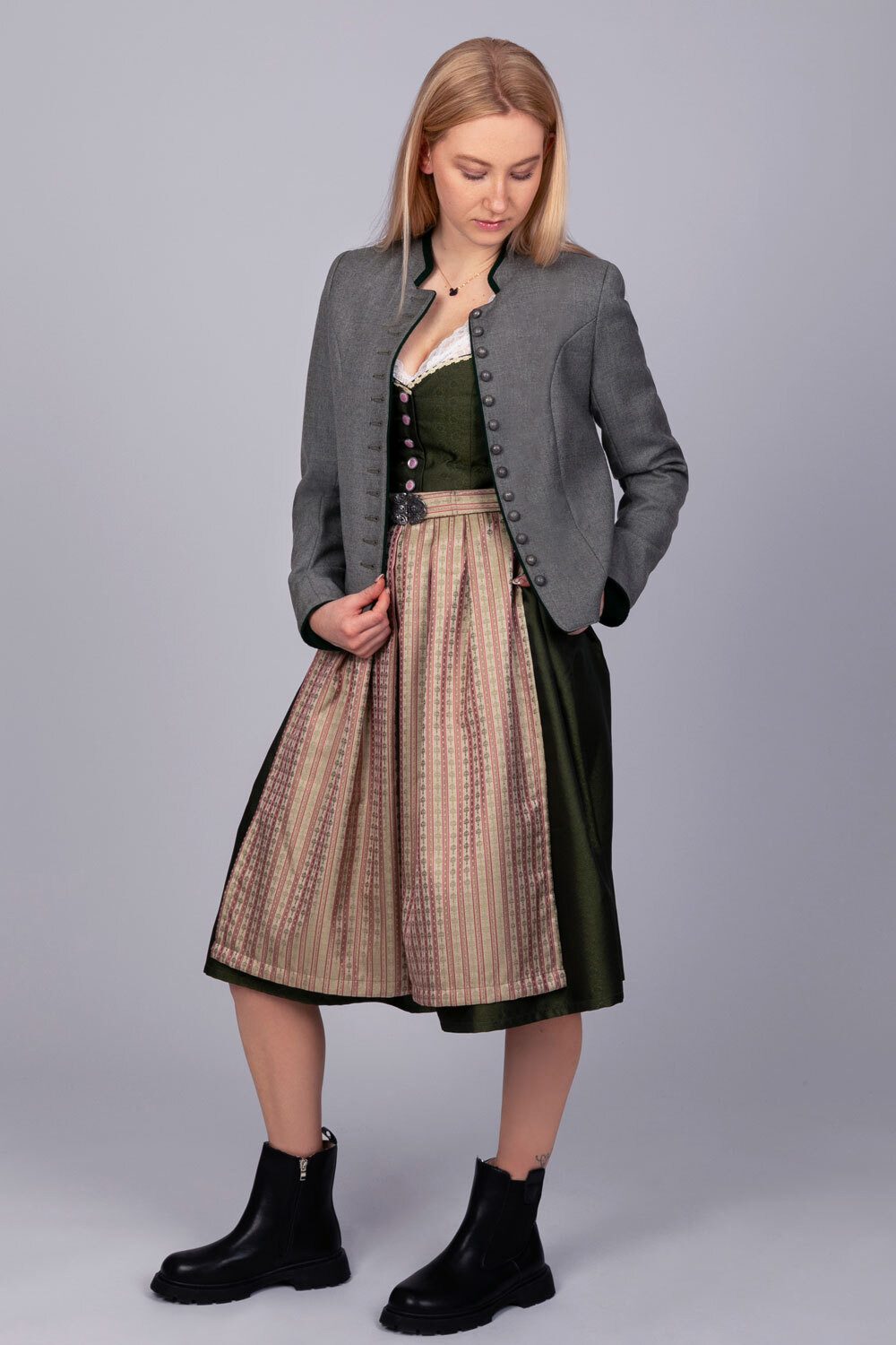 Edelnice Trachtenjanker