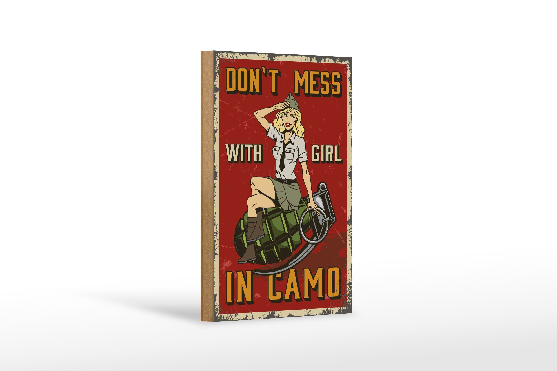 Holzbild Pinup 12x18 cm Don`t mess with Girl in camo