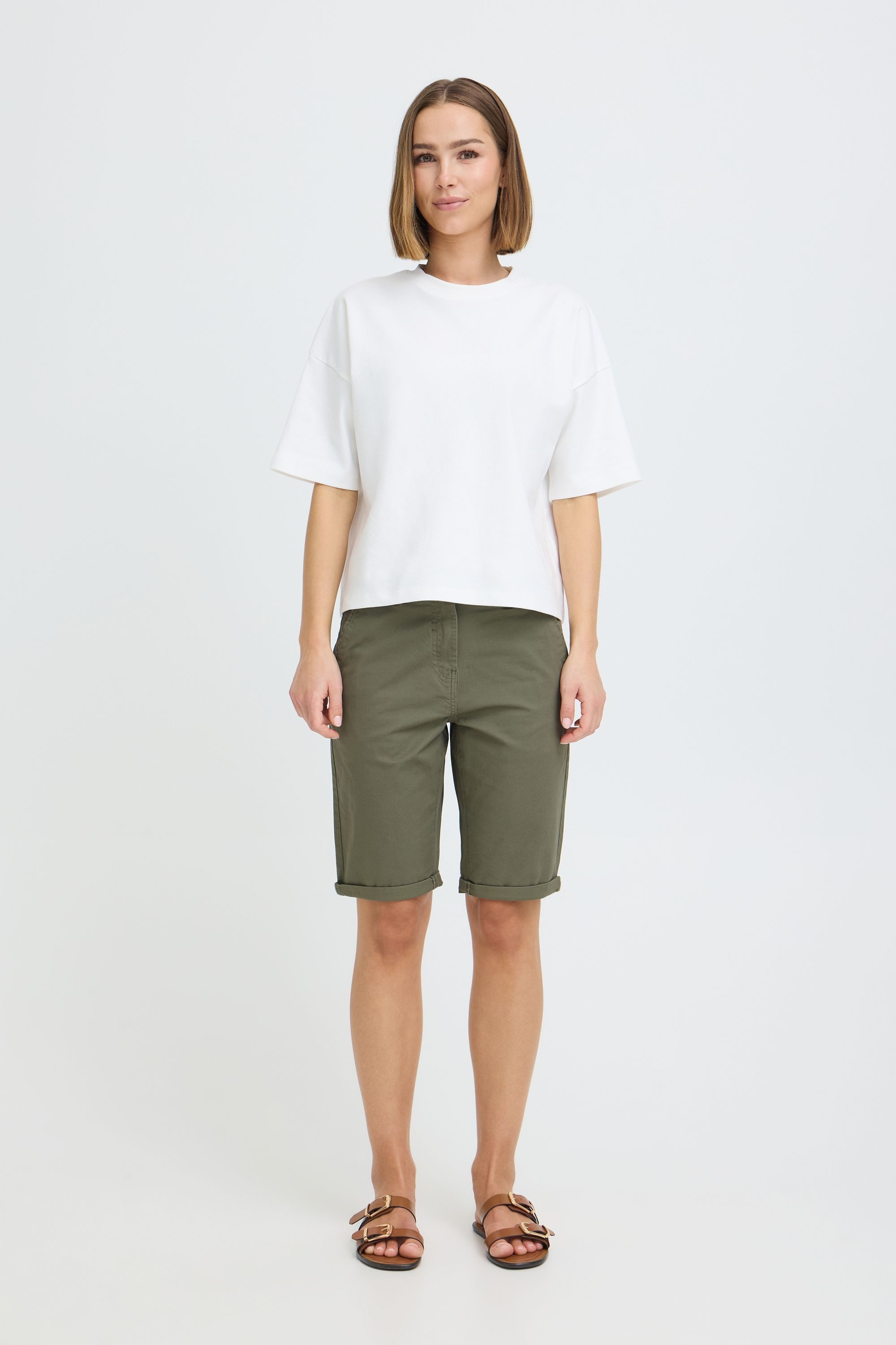 OXMO Bermudas OXChakira Bermuda Shorts inkl. Gürtel