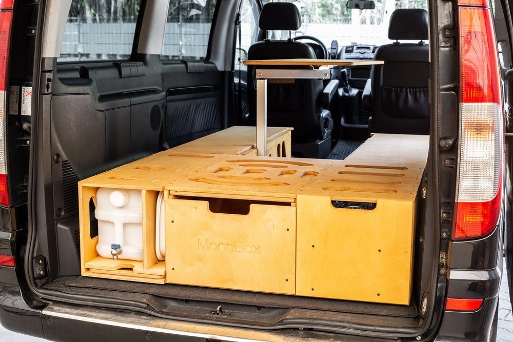 Campingliege MoonBox Campingbox Schlafsystem Camping Minicamper Tisch Van/Bus Typ Drehtisch