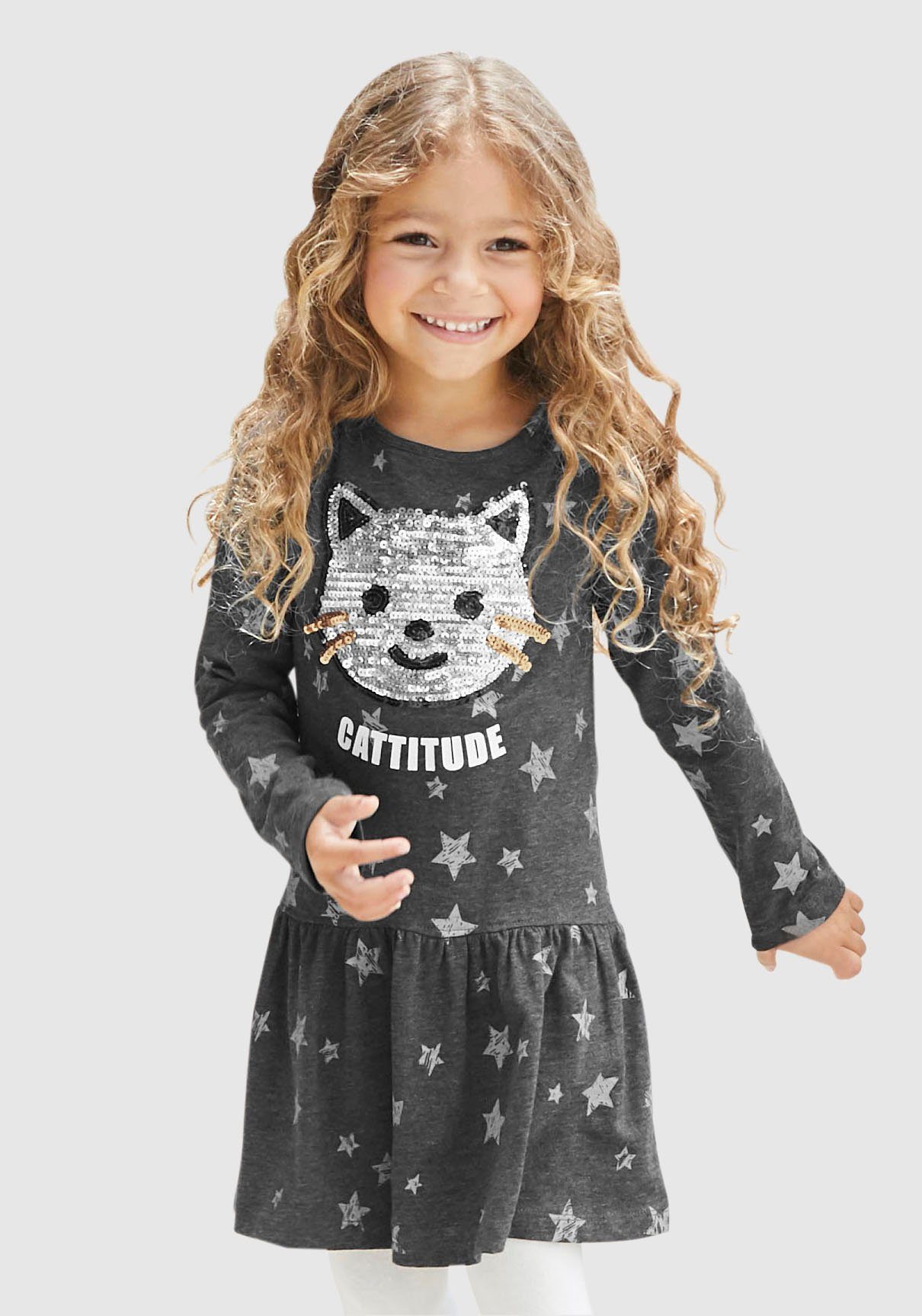 KIDSWORLD Jerseykleid Kleid mit Pailletten Shirtkleid mit süßer Paillettenapplikation